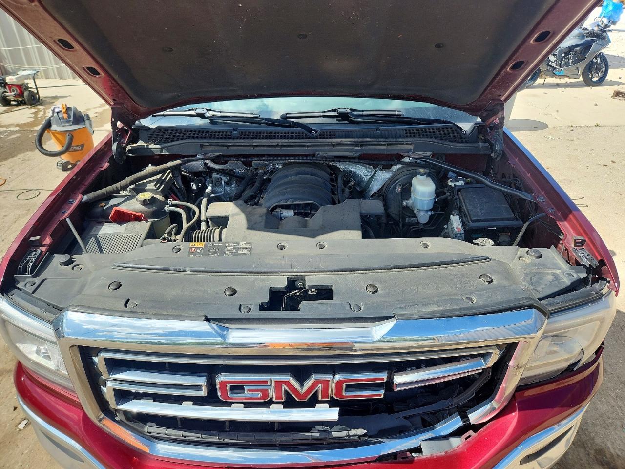 2016 Gmc Sierra K1500 Sle Burgundy vin: 3GTU2MEC0GG167924