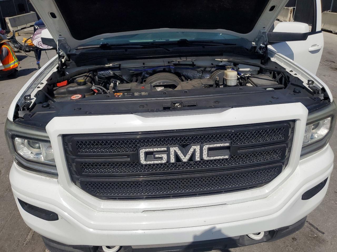 2016 Gmc Sierra K1500 Sle White vin: 3GTU2MEC0GG324688
