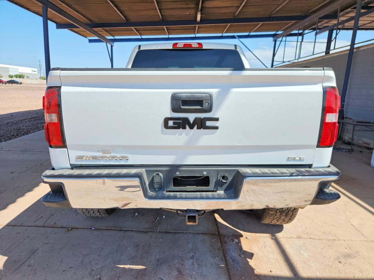 2018 Gmc Sierra K1500 Sle White vin: 3GTU2MEC1JG279378