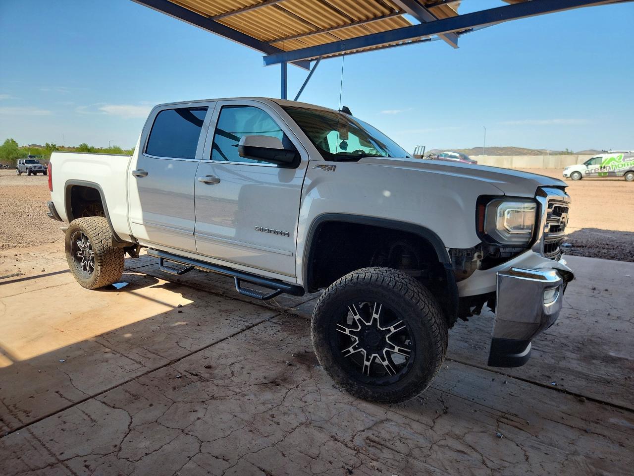 2018 Gmc Sierra K1500 Sle White vin: 3GTU2MEC1JG279378