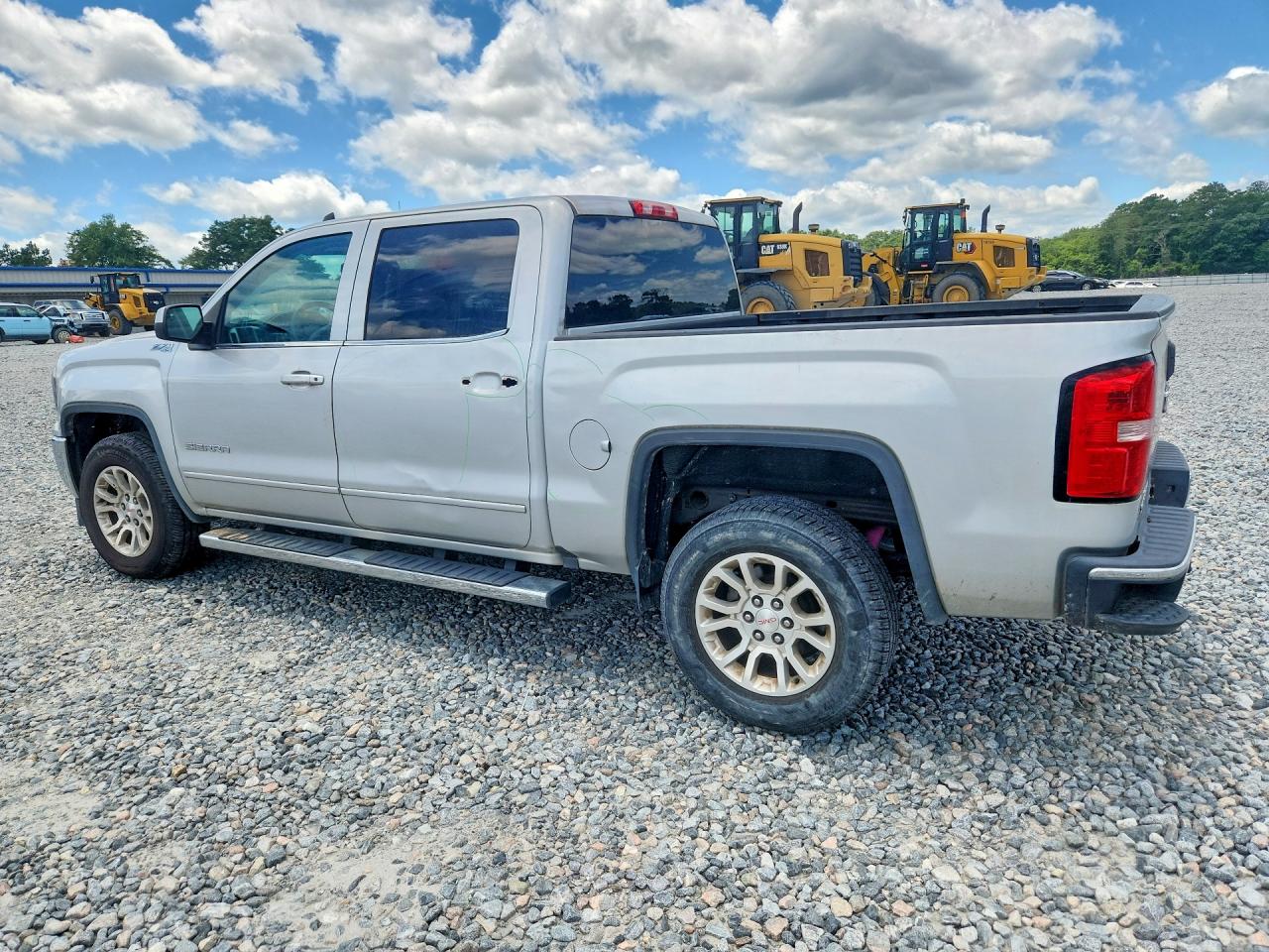 2017 Gmc Sierra K1500 Sle White vin: 3GTU2MEC7HG258965