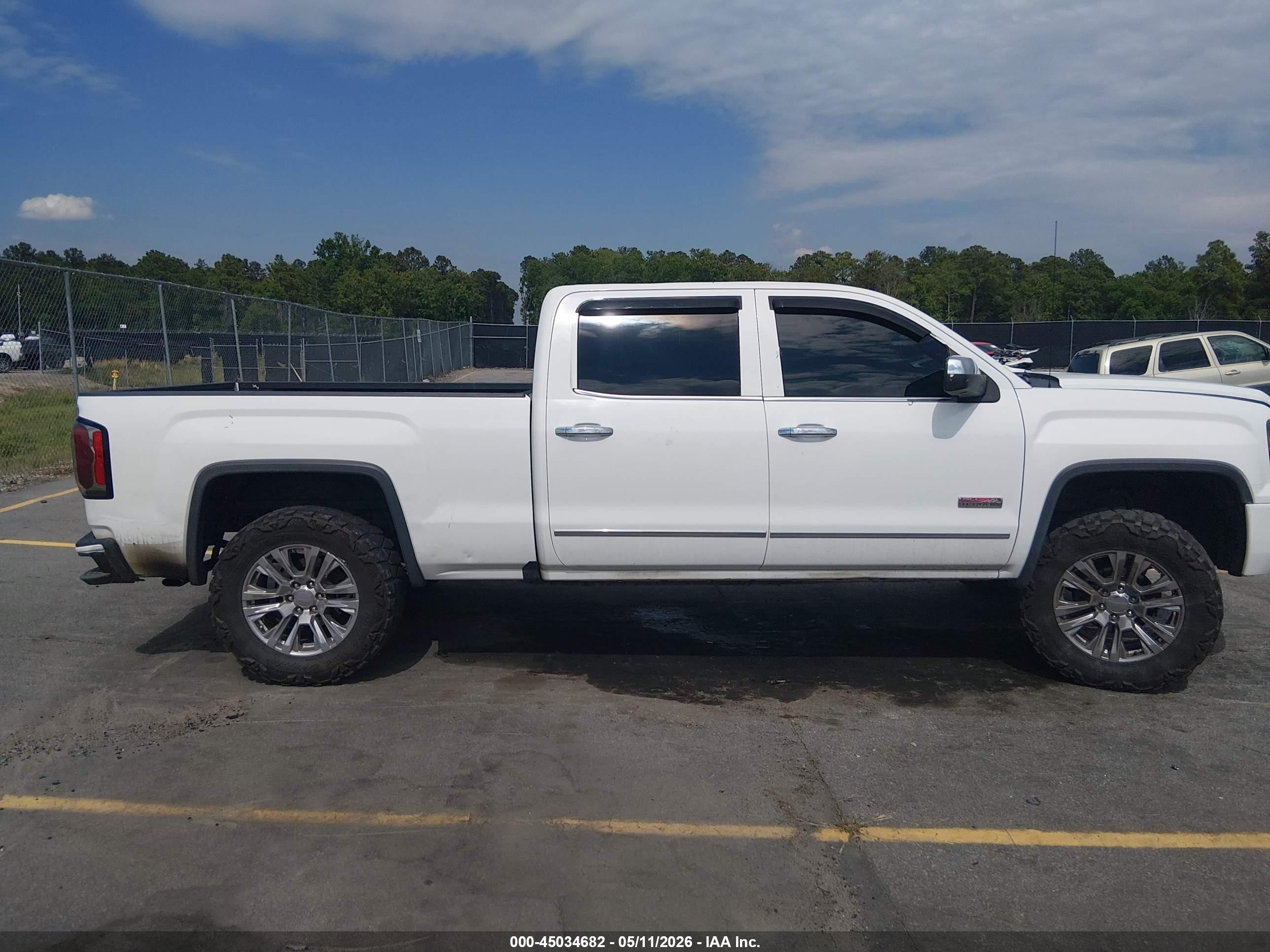 2016 Gmc Sierra 1500 Sle White vin: 3GTU2MEC9GG254527