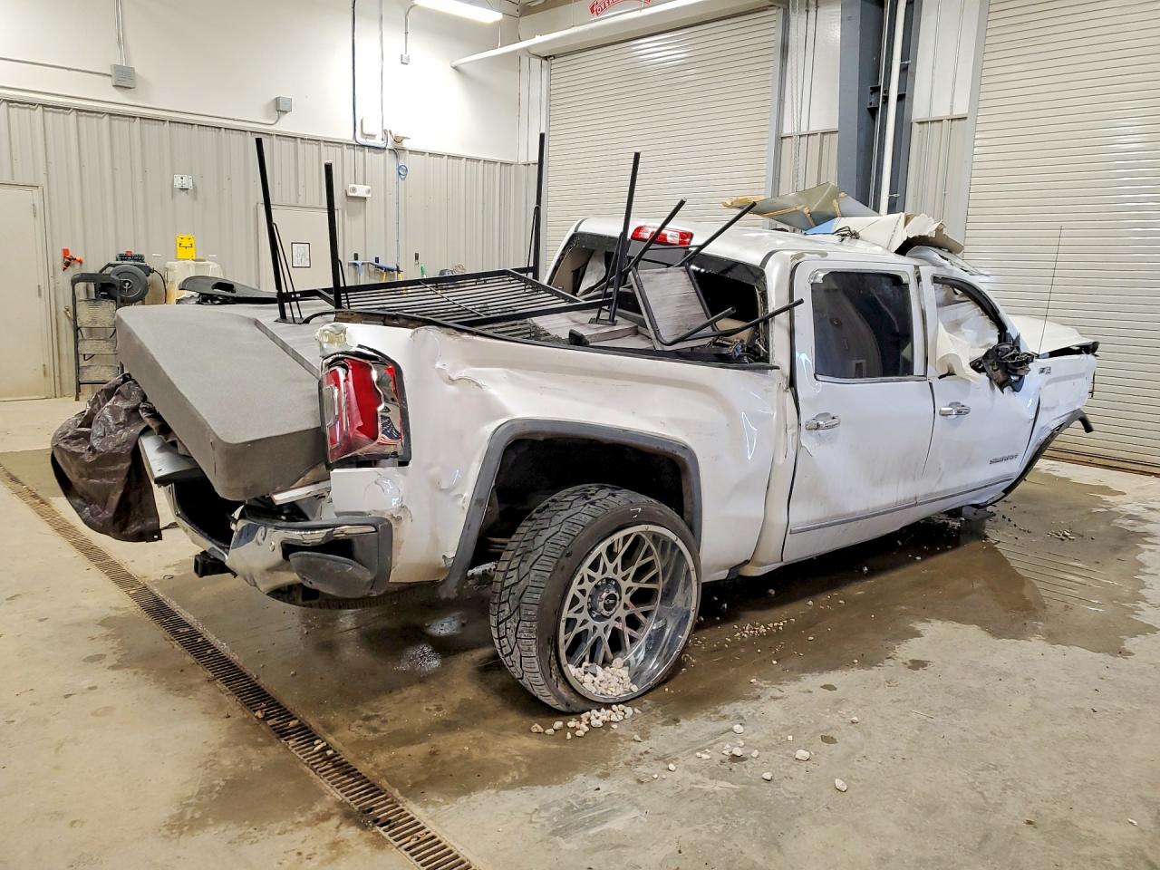 2017 Gmc Sierra K1500 Slt White vin: 3GTU2NEC0HG269277