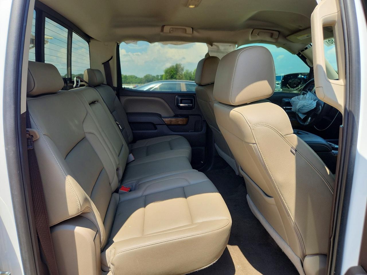 2017 Gmc Sierra K1500 Slt White vin: 3GTU2NEC0HG291442
