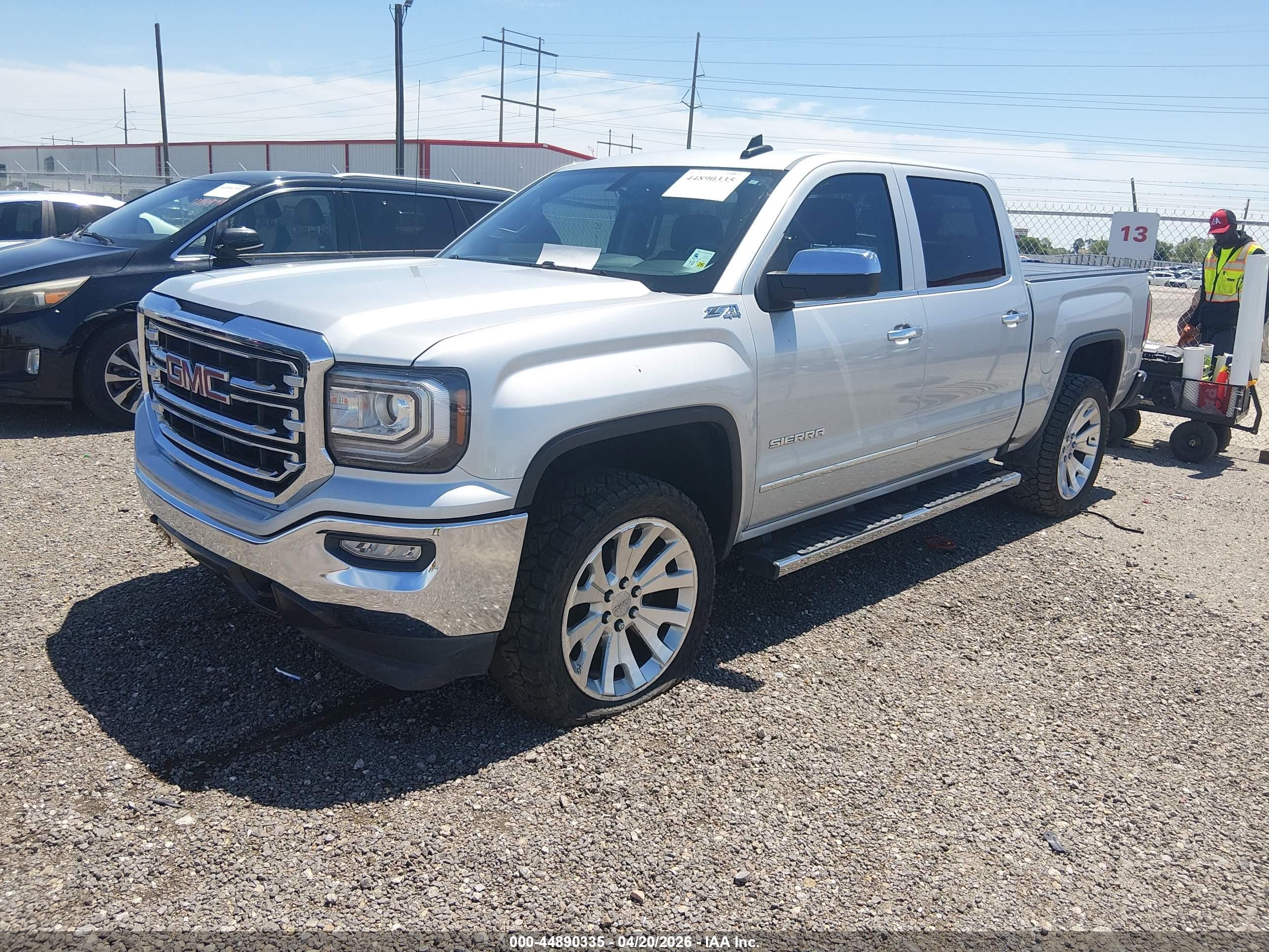 2018 Gmc Sierra 1500 Slt Silver vin: 3GTU2NEC1JG409925