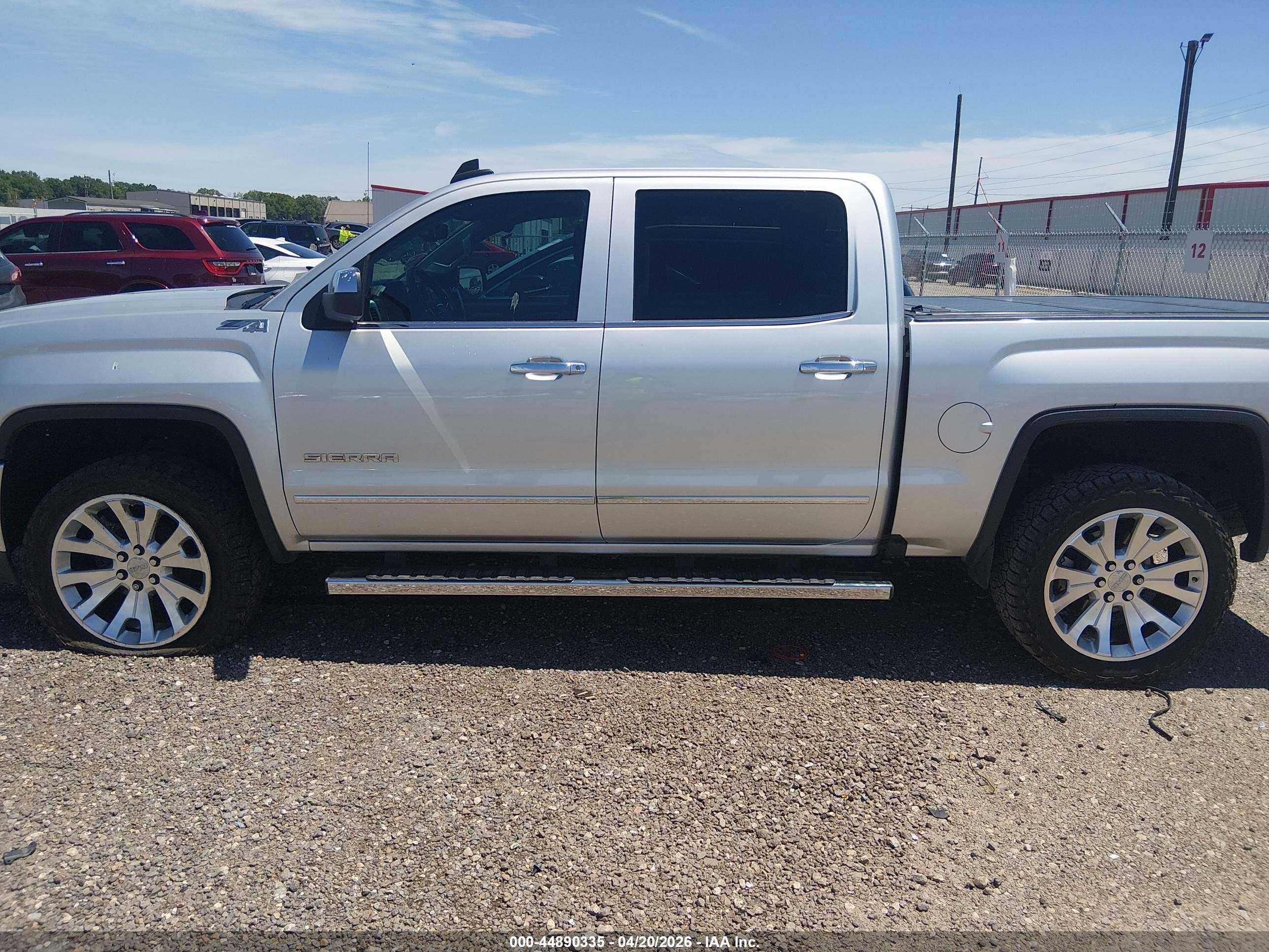2018 Gmc Sierra 1500 Slt Silver vin: 3GTU2NEC1JG409925