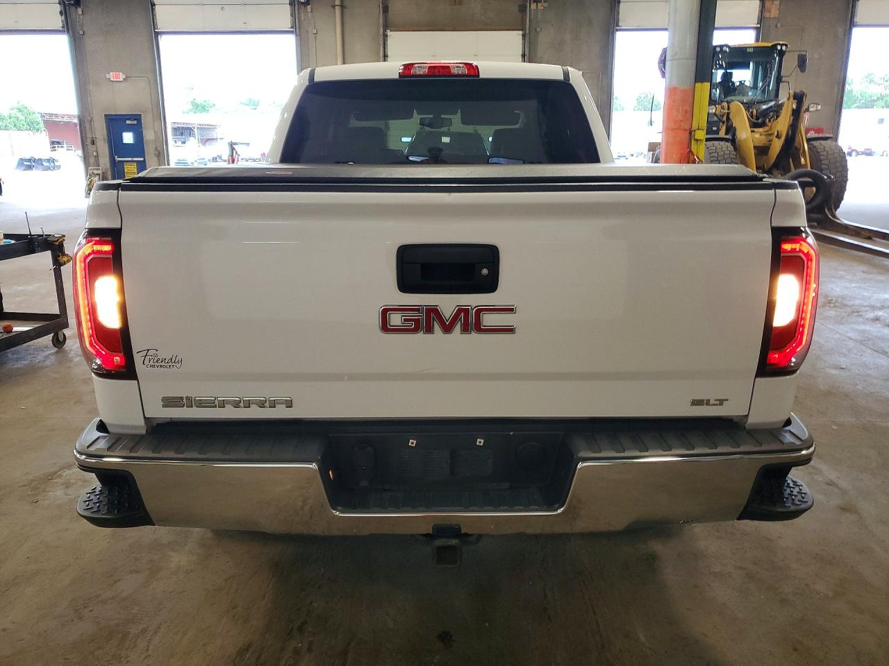 2018 Gmc Sierra K1500 Slt White vin: 3GTU2NEC1JG575488