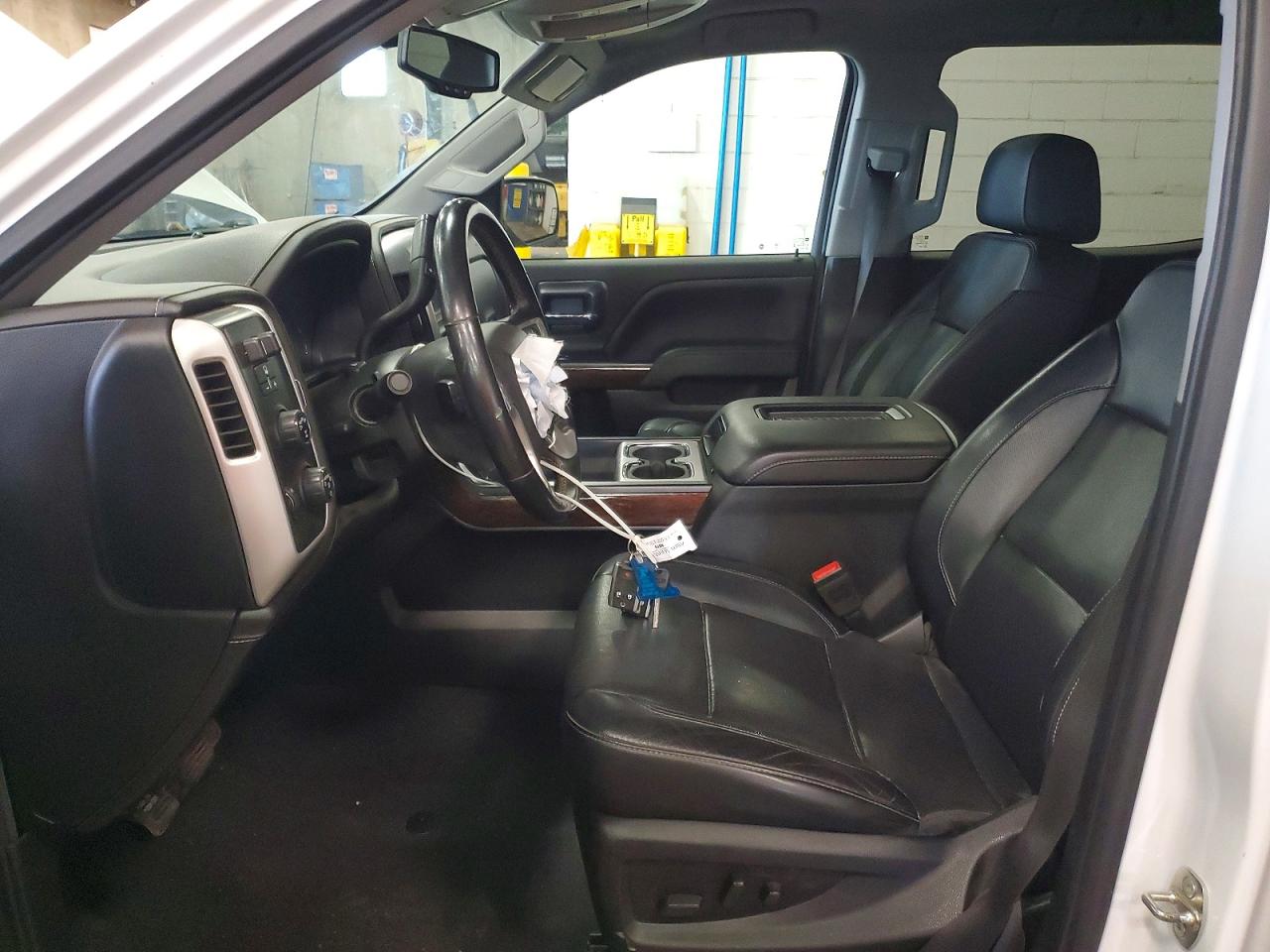 2018 Gmc Sierra K1500 Slt White vin: 3GTU2NEC1JG575488