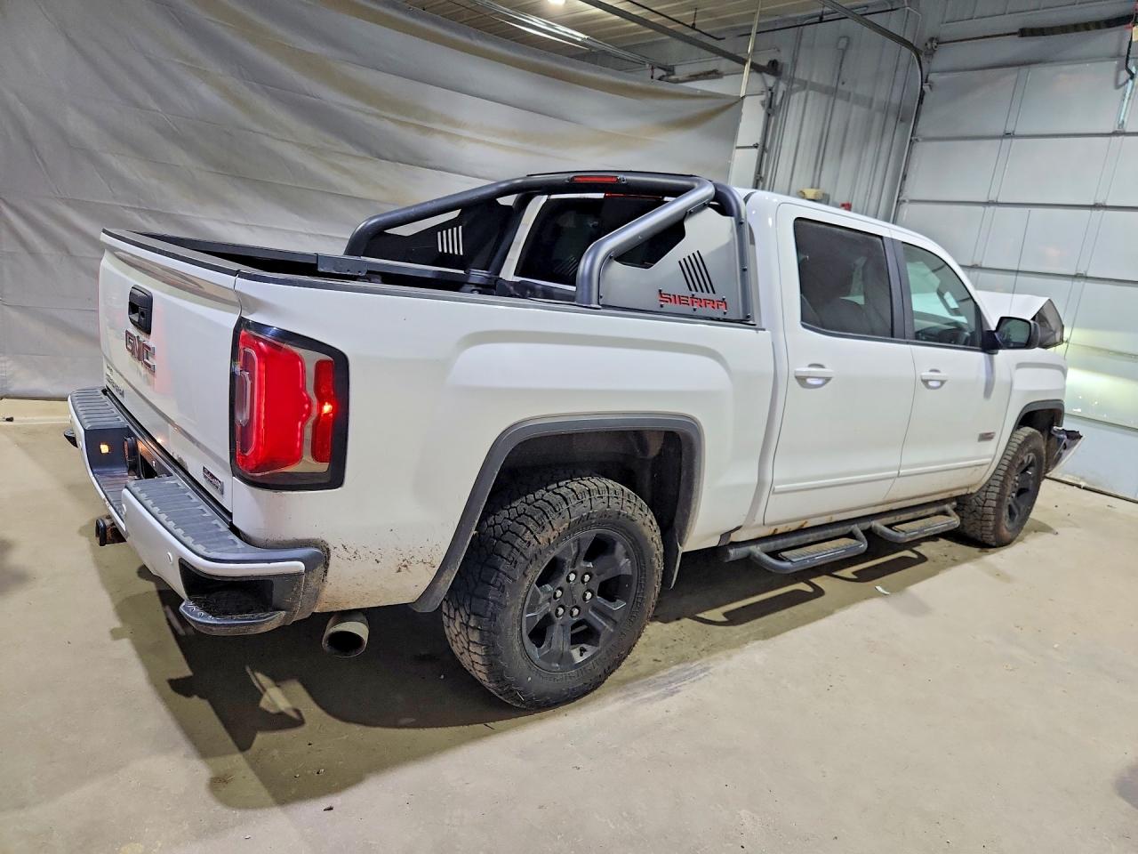 2017 Gmc Sierra K1500 Slt White vin: 3GTU2NEC2HG143017