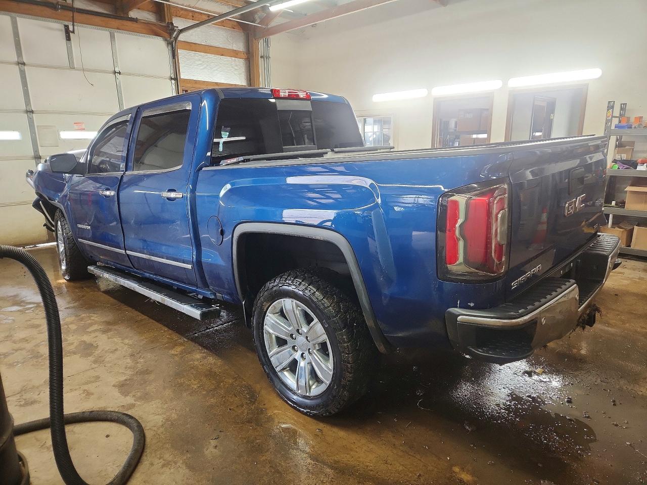 2017 Gmc Sierra K1500 Slt Blue vin: 3GTU2NEC5HG371044