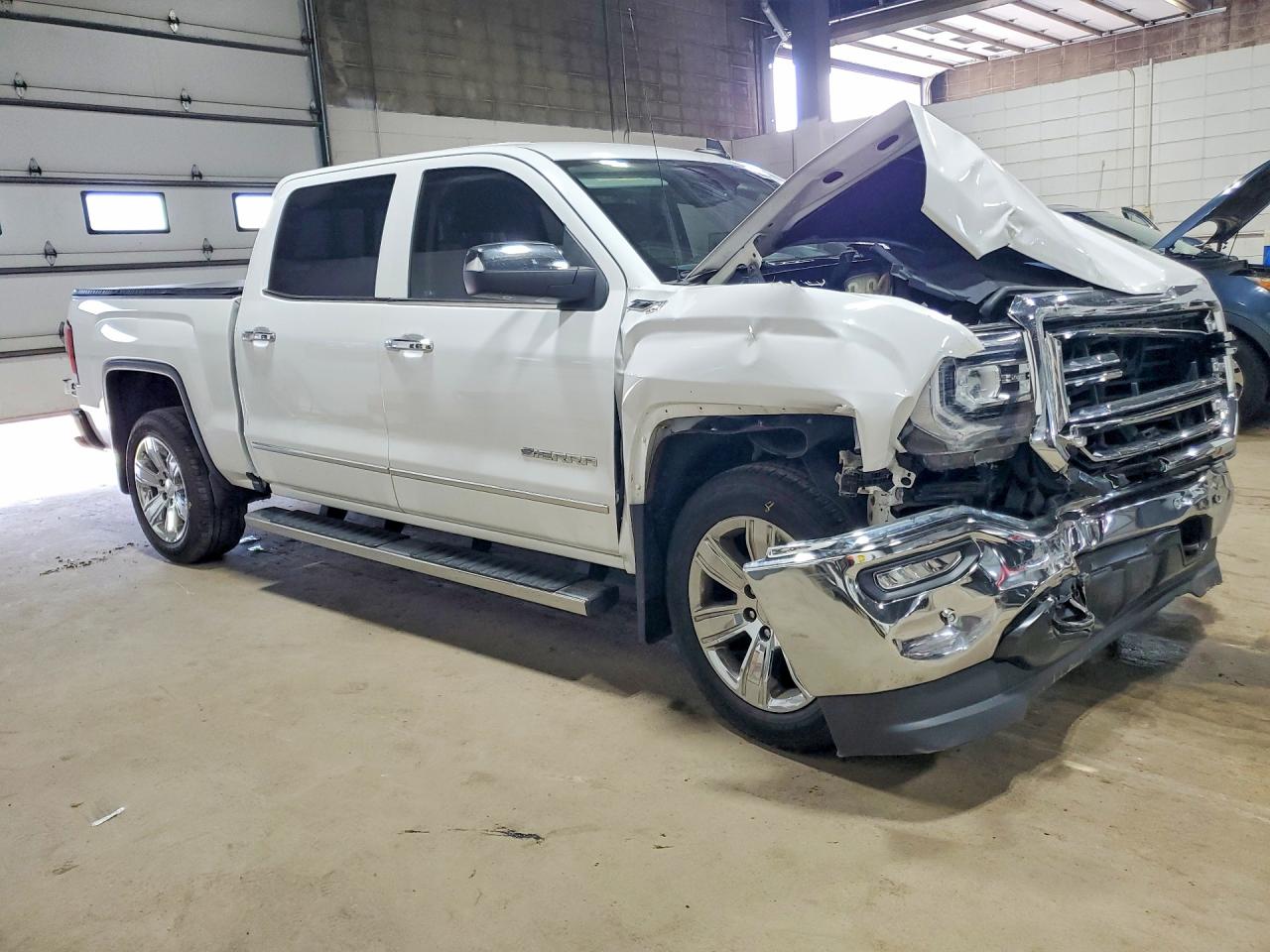 2017 Gmc Sierra K1500 Slt White vin: 3GTU2NEC6HG355144