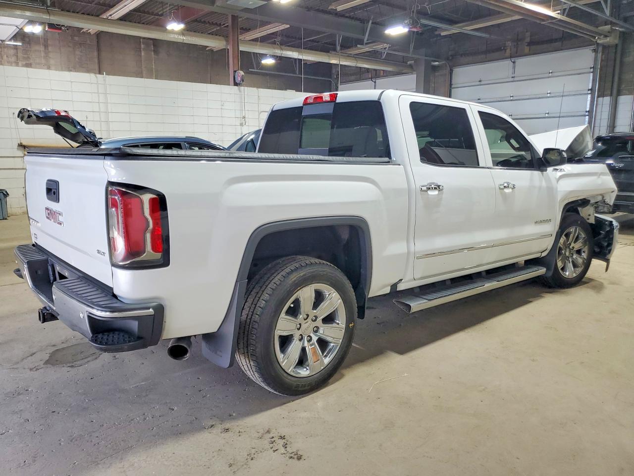 2017 Gmc Sierra K1500 Slt White vin: 3GTU2NEC6HG355144