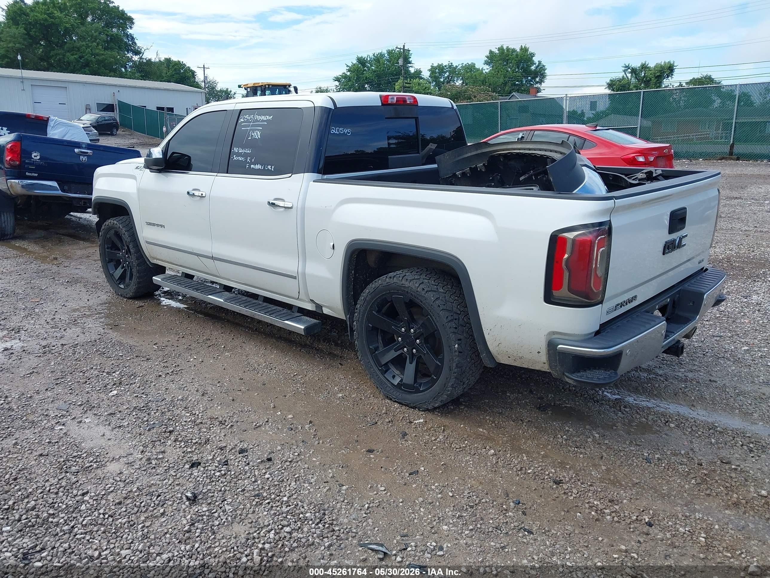 2018 Gmc Sierra 1500 Slt White vin: 3GTU2NEC6JG448087