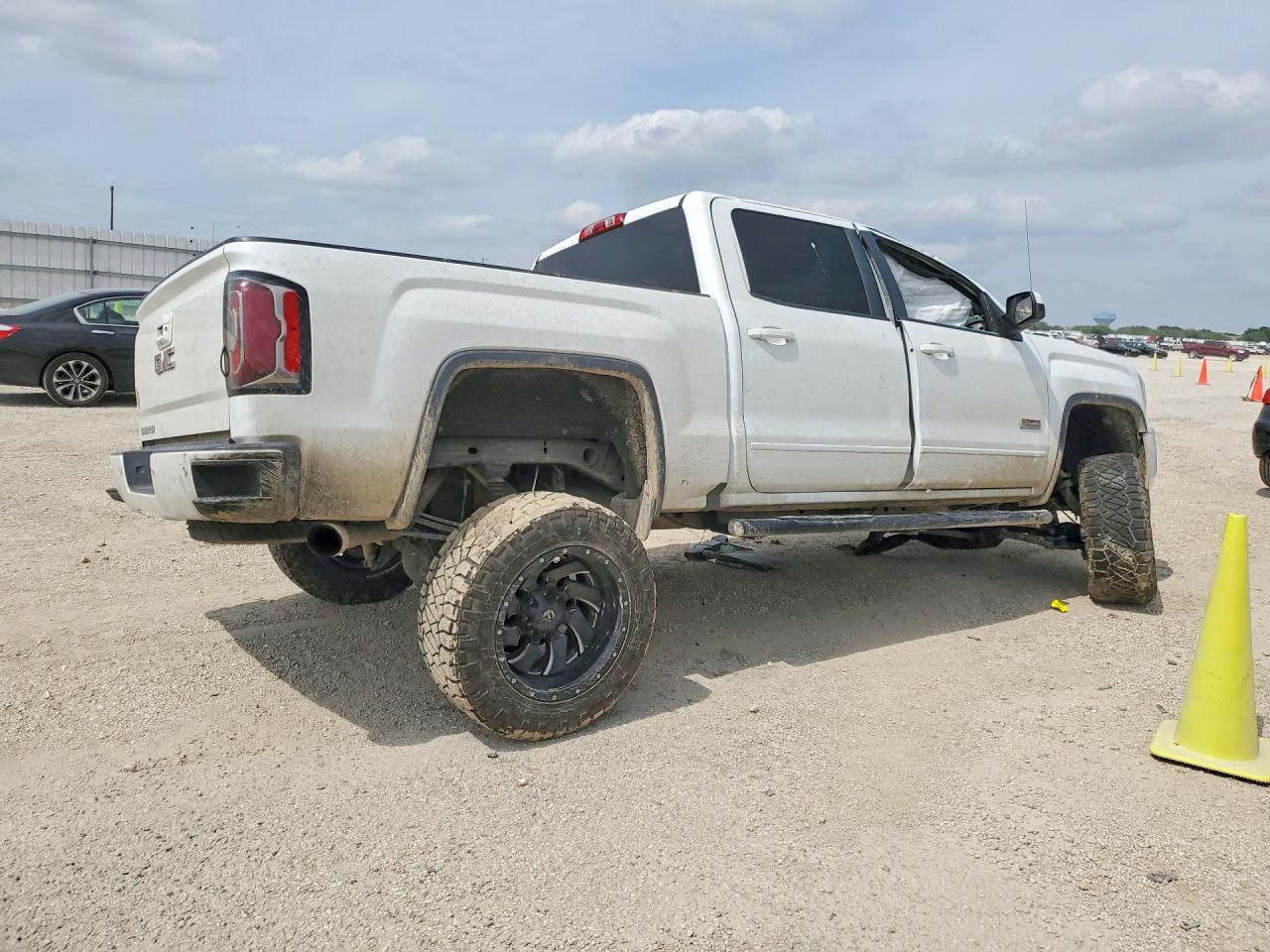2016 Gmc Sierra K1500 Slt White vin: 3GTU2NEC9GG327773