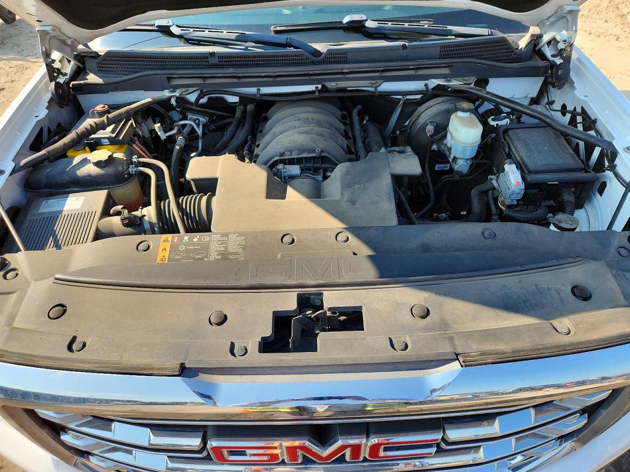 2018 Gmc Sierra K1500 Slt Белый vin: 3GTU2NECXJG533188