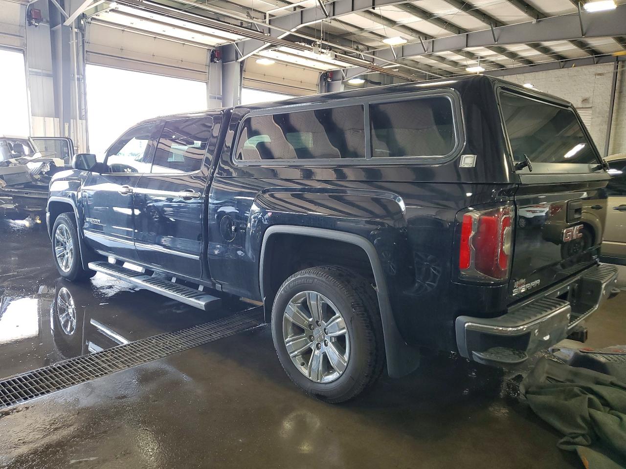 2018 Gmc Sierra K1500 Slt Black vin: 3GTU2NEJ6JG424287