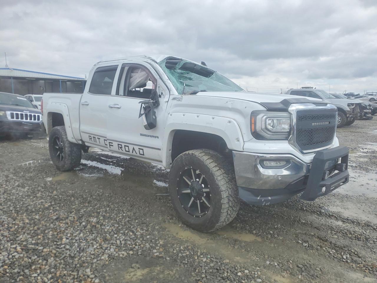 2018 Gmc Sierra K1500 Slt White vin: 3GTU2NEJXJG141990