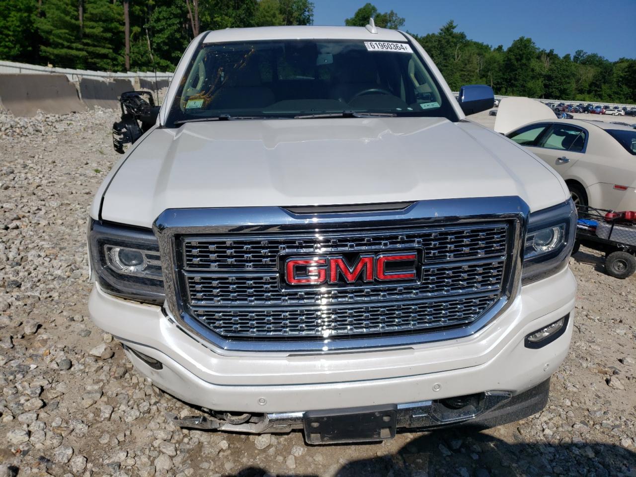 2018 Gmc Sierra K1500 Denali White vin: 3GTU2PEC7JG546394