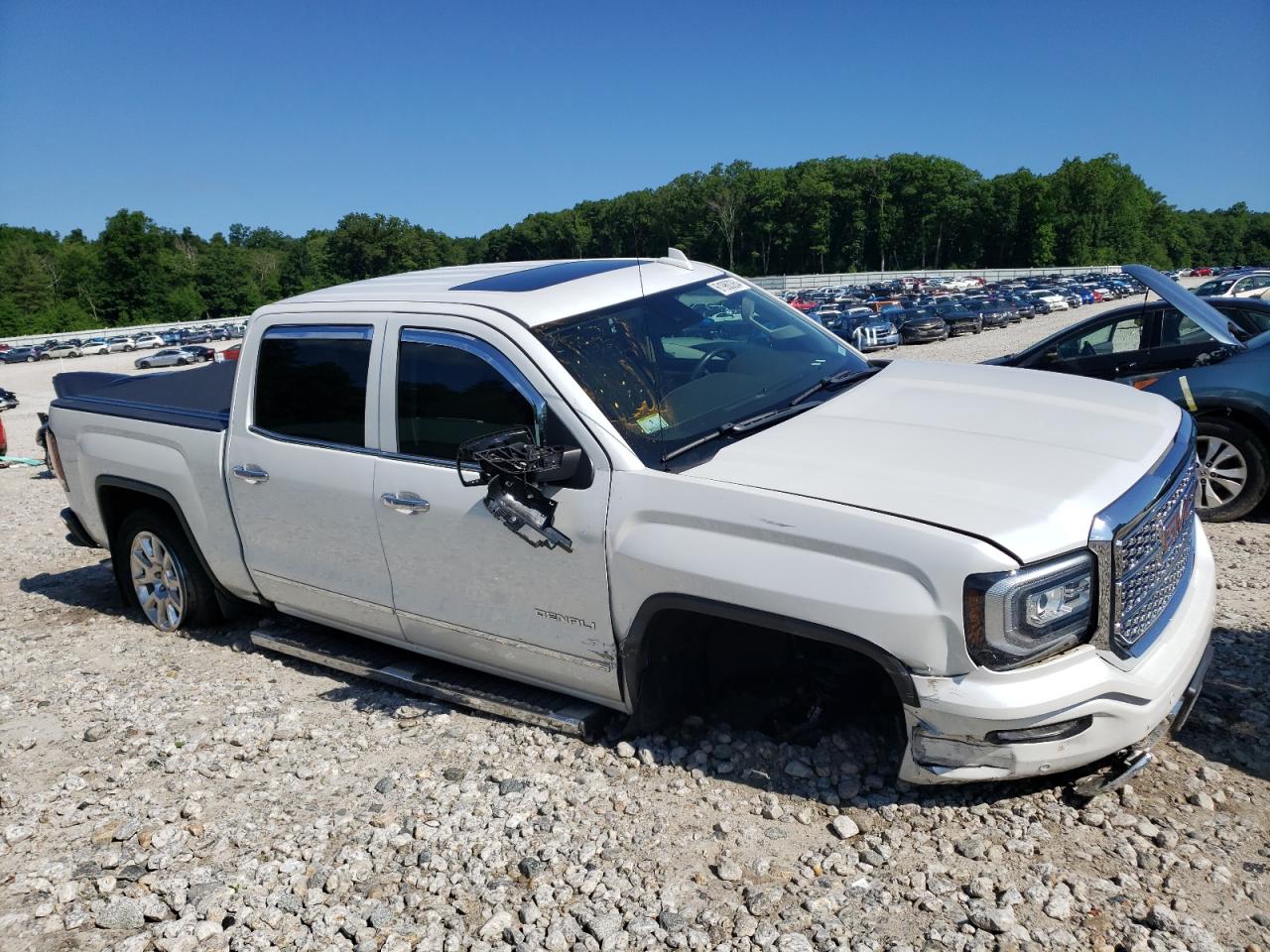 2018 Gmc Sierra K1500 Denali White vin: 3GTU2PEC7JG546394