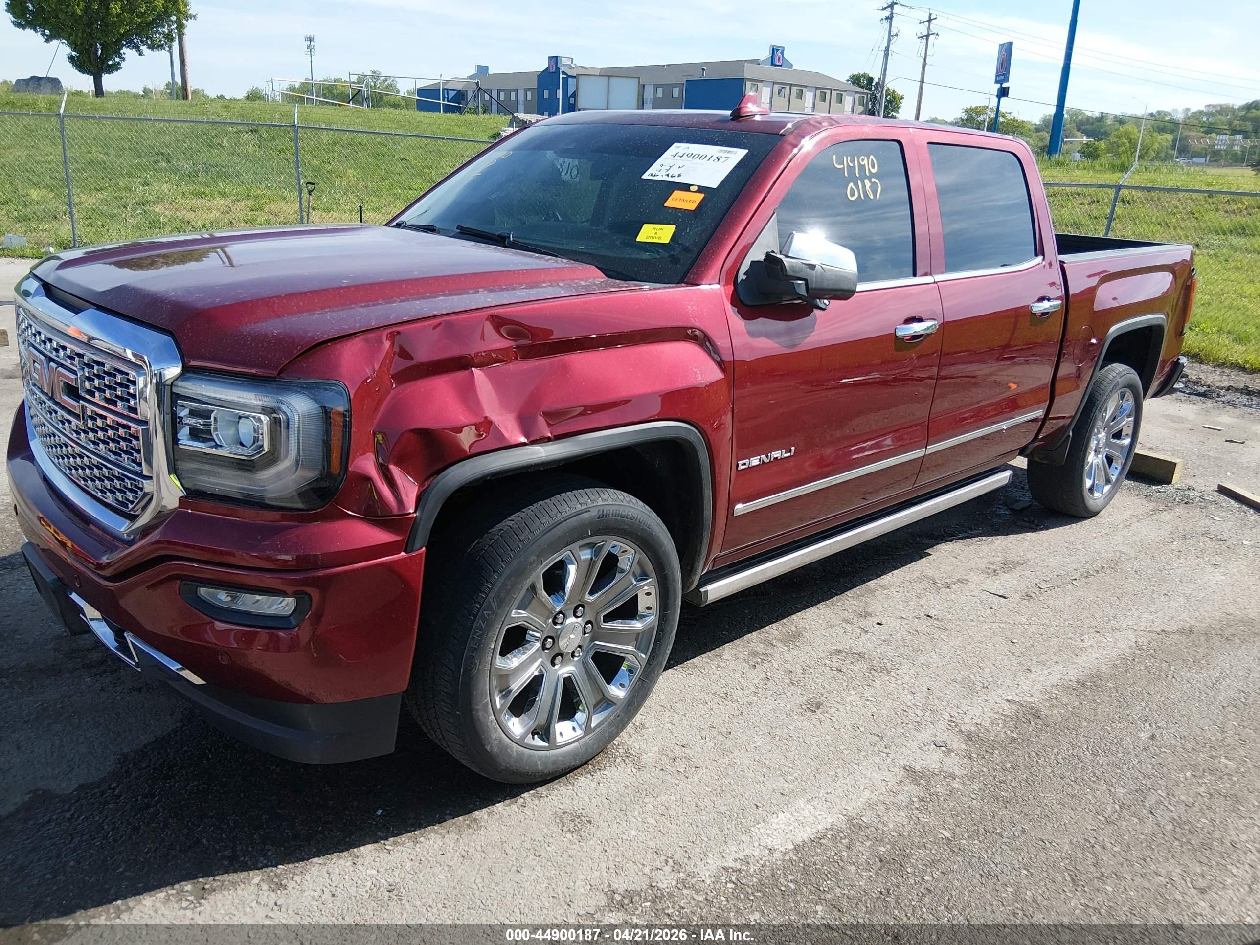 2017 Gmc Sierra 1500 Denali Красный vin: 3GTU2PEJ3HG243492