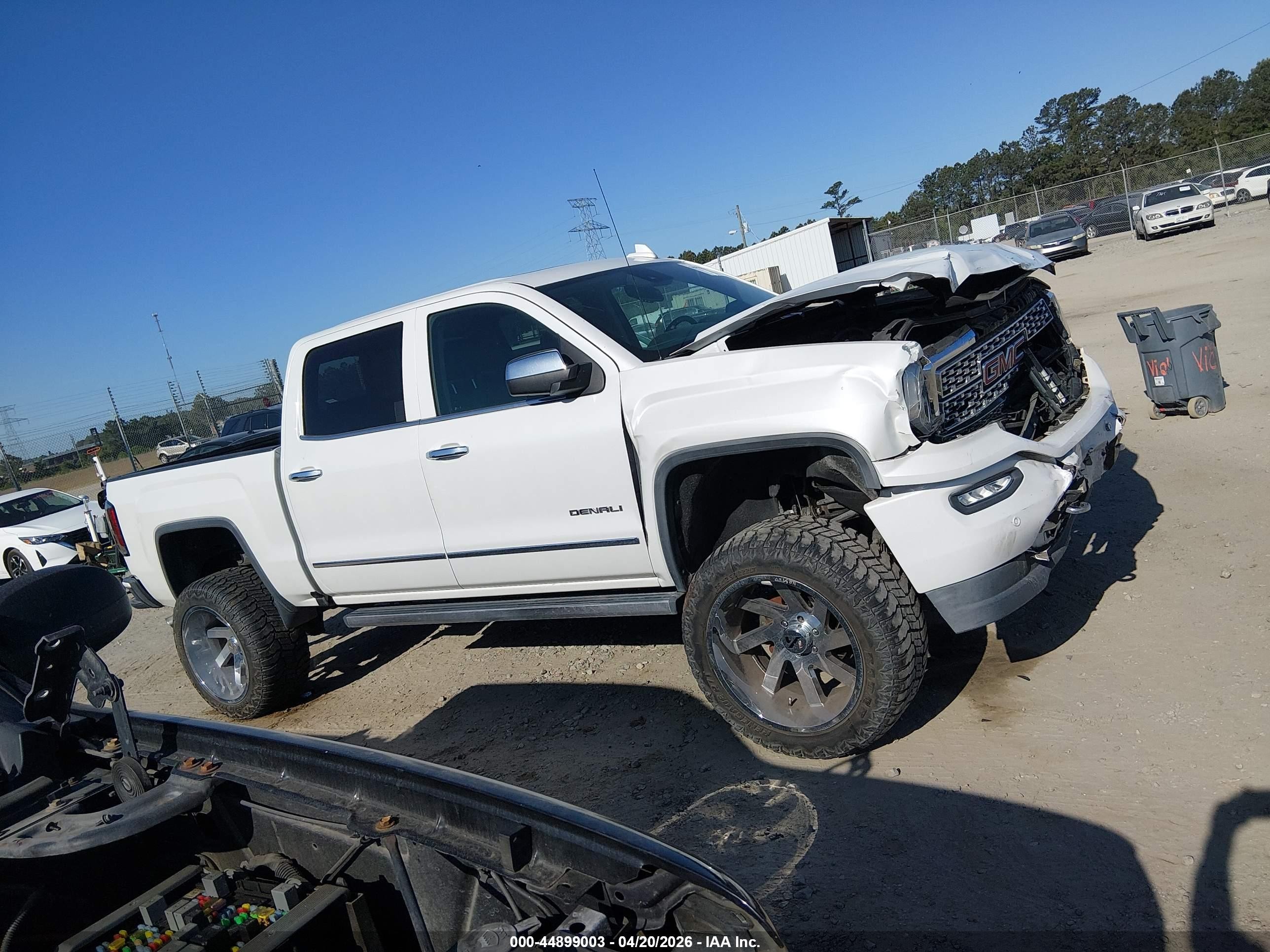 2017 Gmc Sierra 1500 Denali Белый vin: 3GTU2PEJ3HG251365