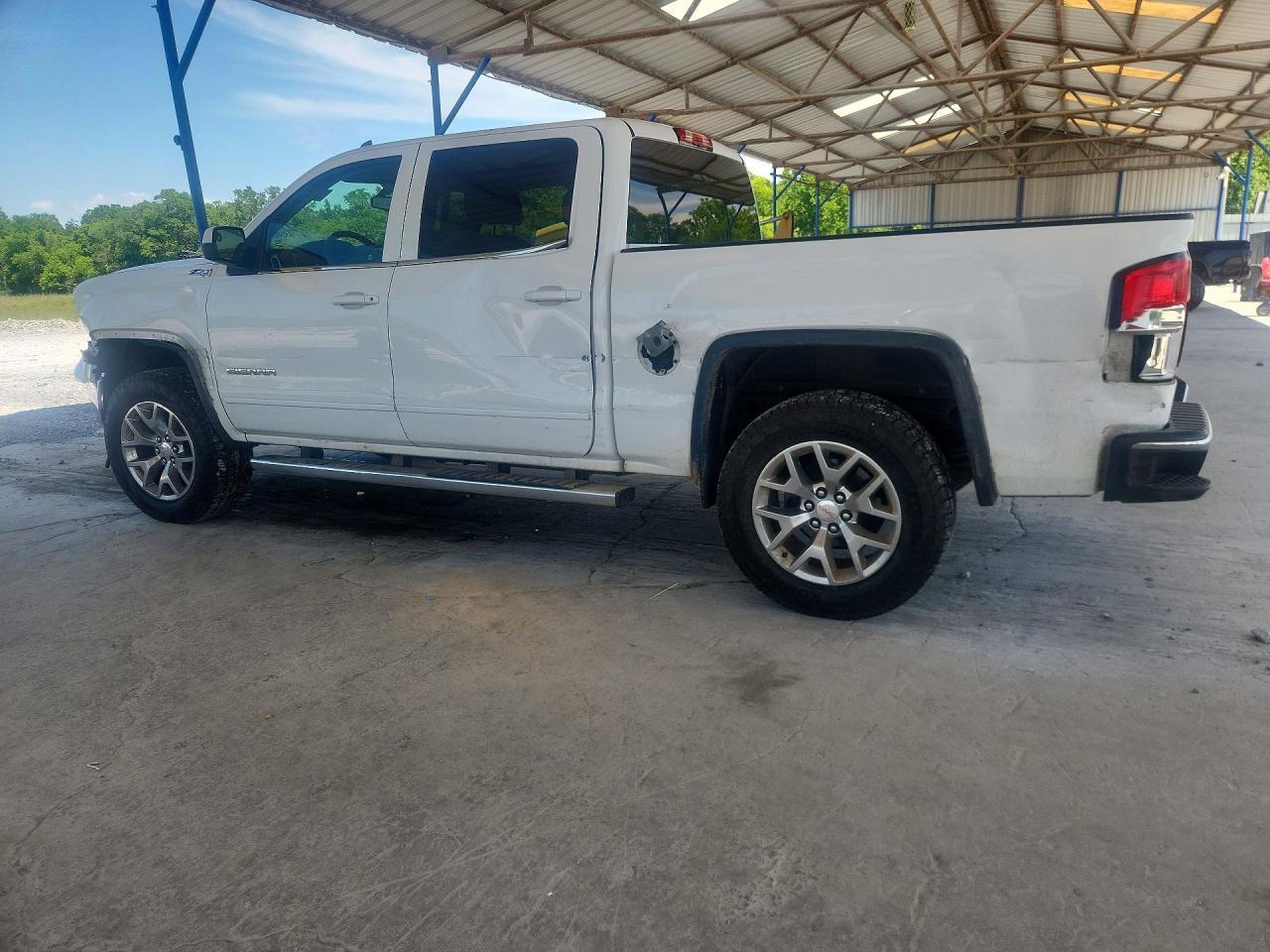 2015 Gmc Sierra K1500 Sle White vin: 3GTU2UEC1FG471522