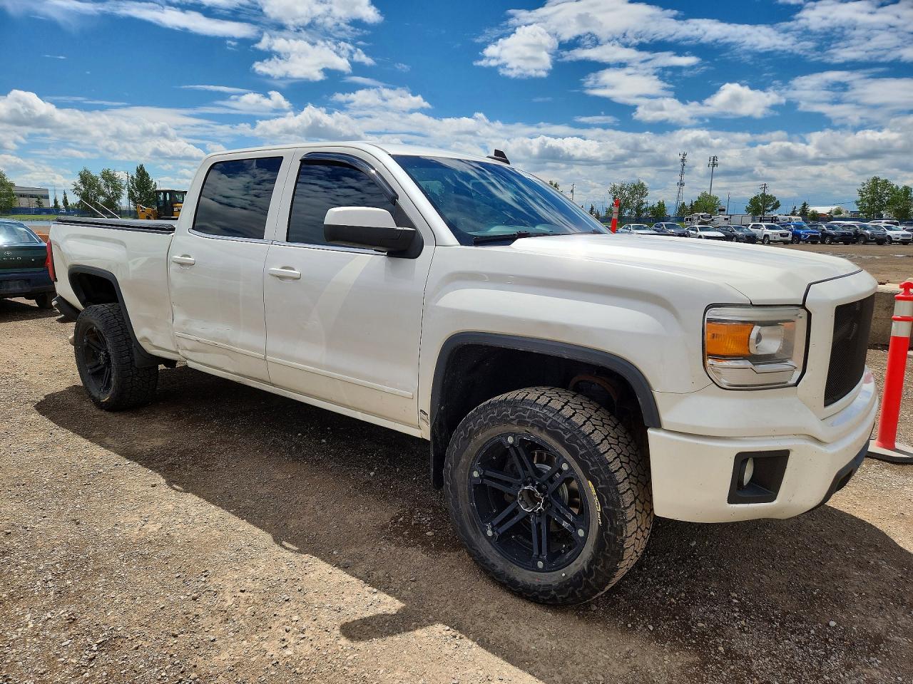 2015 Gmc Sierra K1500 Sle White vin: 3GTU2UEC2FG295239