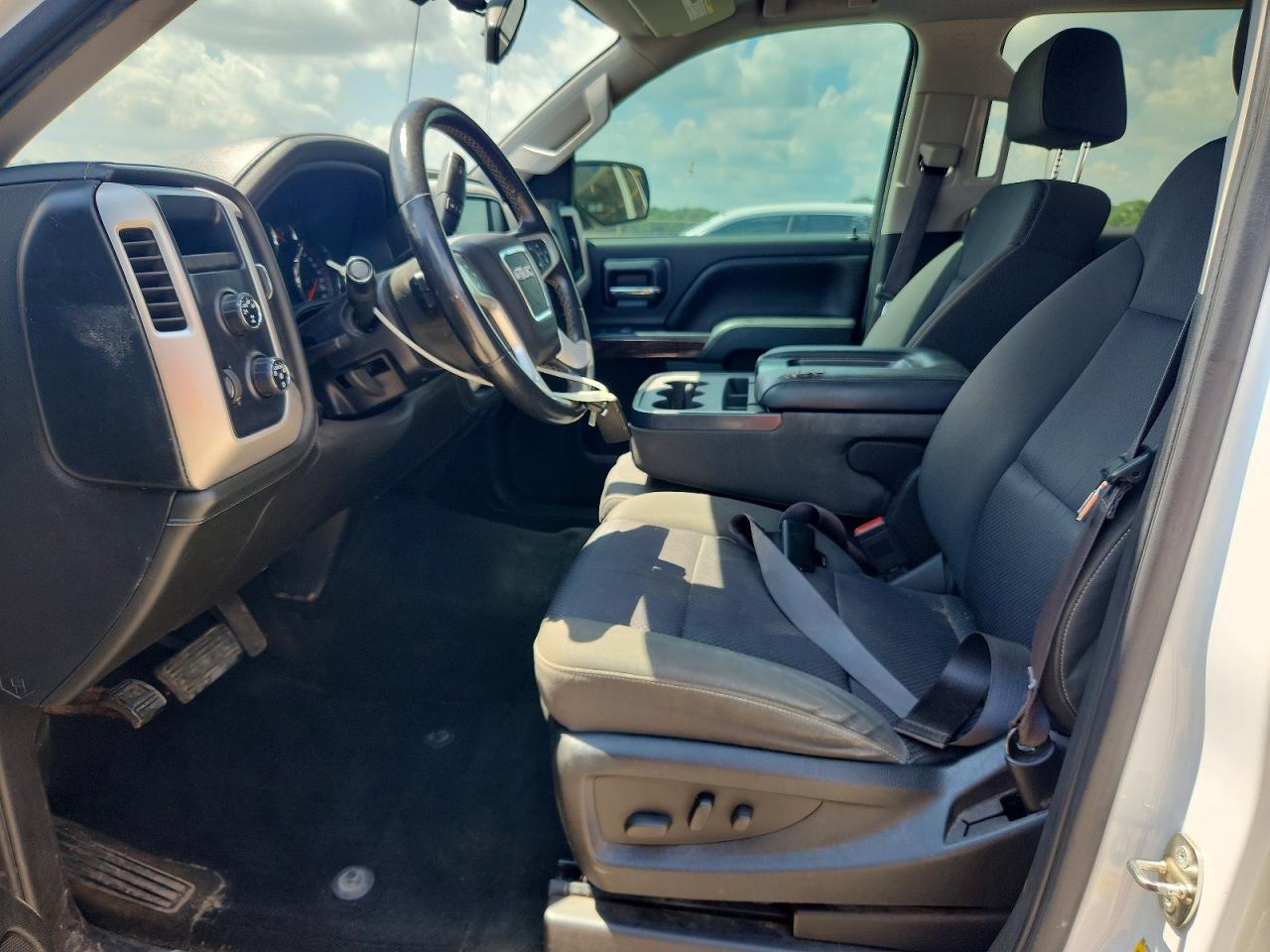 2015 Gmc Sierra K1500 Sle Белый vin: 3GTU2UEC3FG209503
