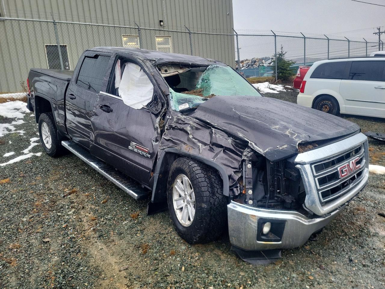 2015 Gmc Sierra K1500 Sle Черный vin: 3GTU2UEC3FG443625