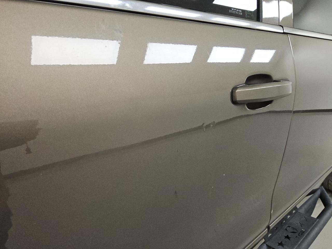 2015 Gmc Sierra K1500 Sle Коричневый vin: 3GTU2UEC7FG174500 Damage: Left Front Door, Multiple Dents/Paint Damage, 2