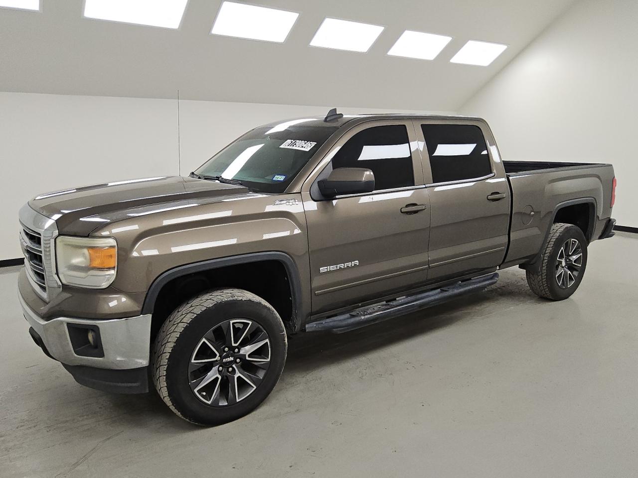 2015 Gmc Sierra K1500 Sle Коричневый vin: 3GTU2UEC7FG174500 Damage: Left Running Board, Aftermarket, Acceptable