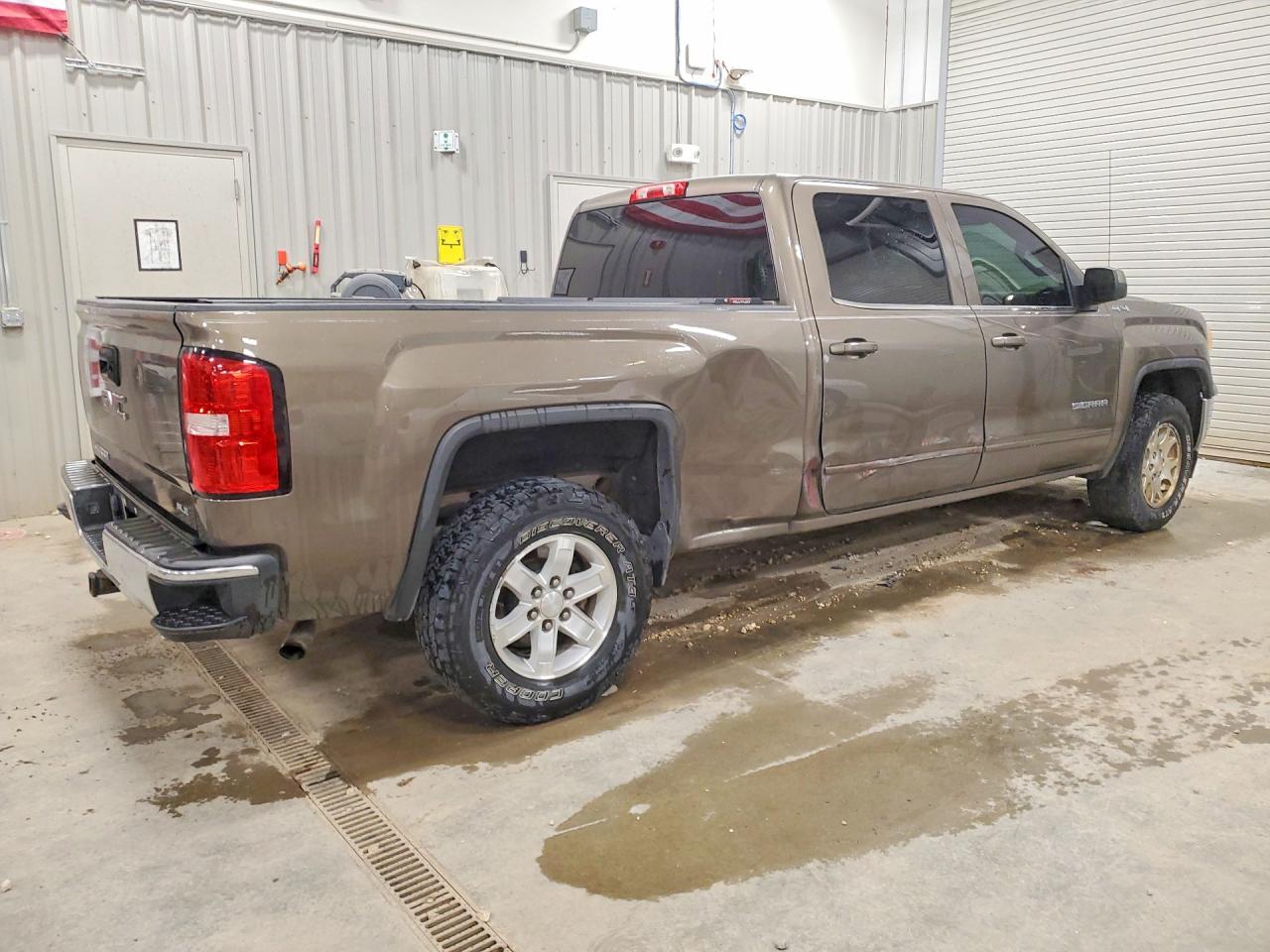 2015 Gmc Sierra K1500 Sle Коричневый vin: 3GTU2UEC7FG242214