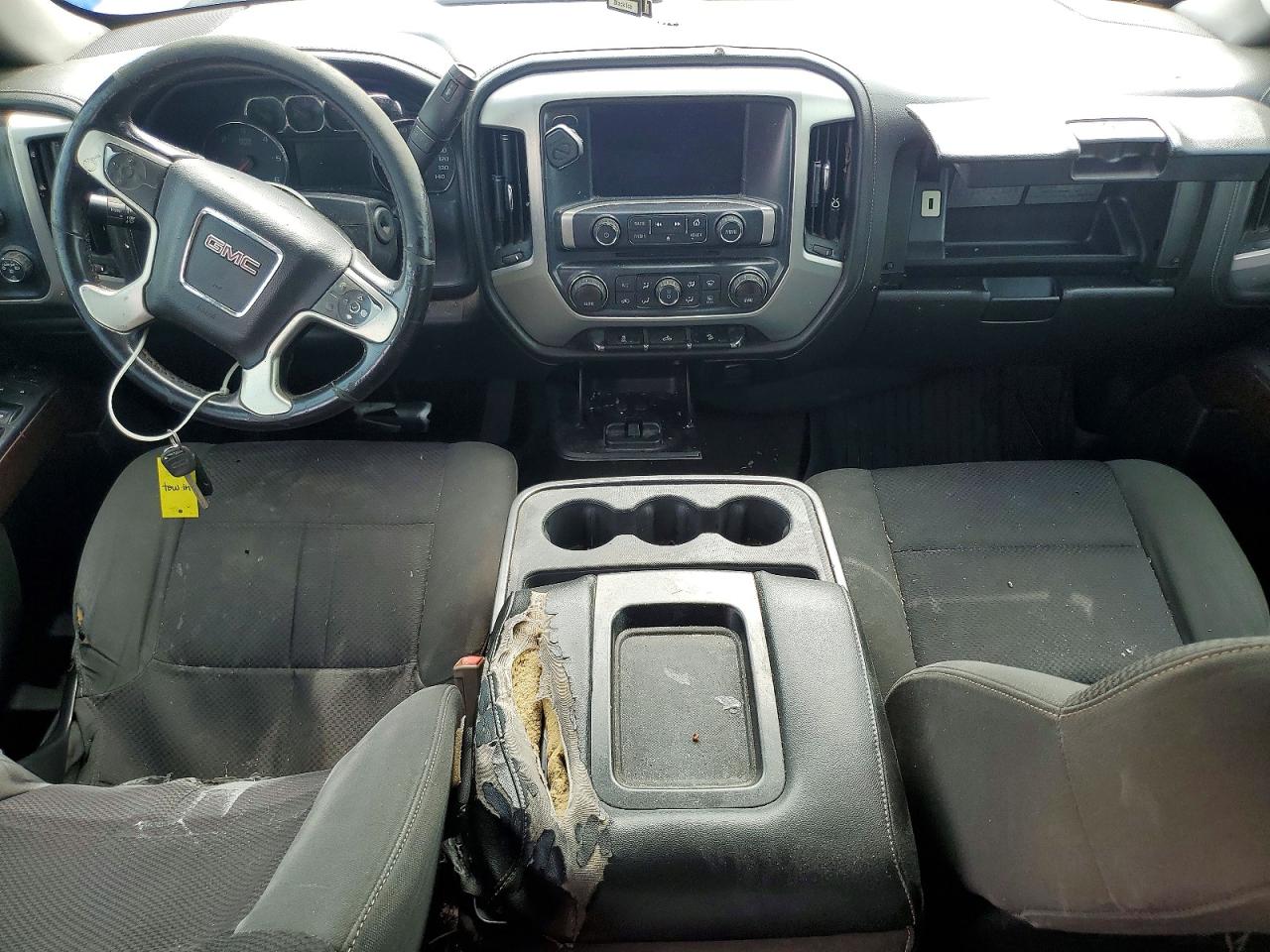 2015 Gmc Sierra K1500 Sle White vin: 3GTU2UECXFG205383