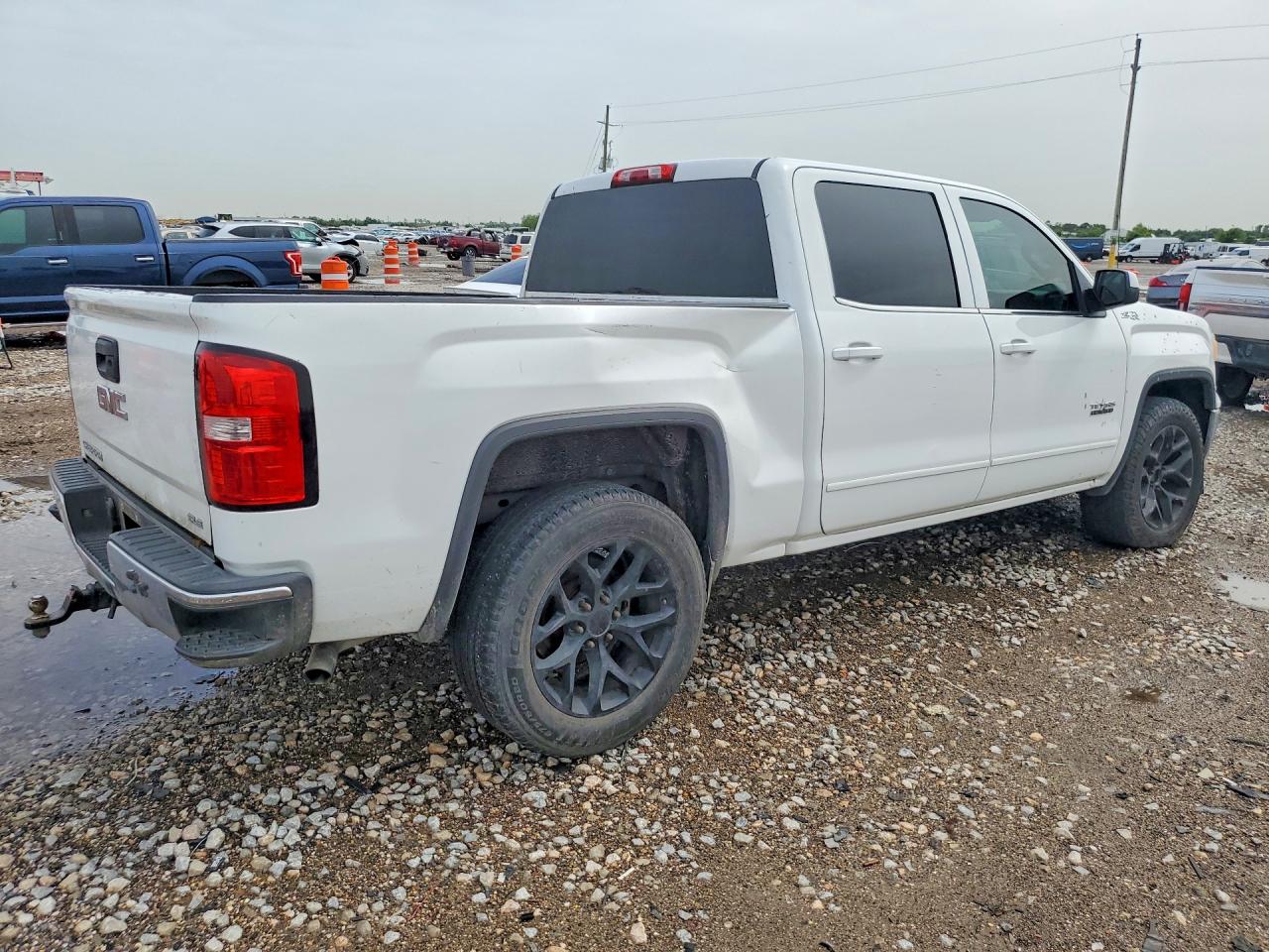 2015 Gmc Sierra K1500 Sle White vin: 3GTU2UECXFG205383