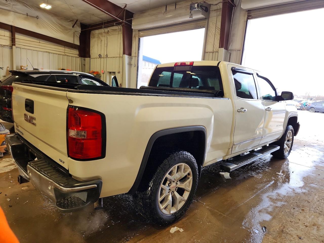 2015 Gmc Sierra K1500 Slt Белый vin: 3GTU2VEC1FG316362