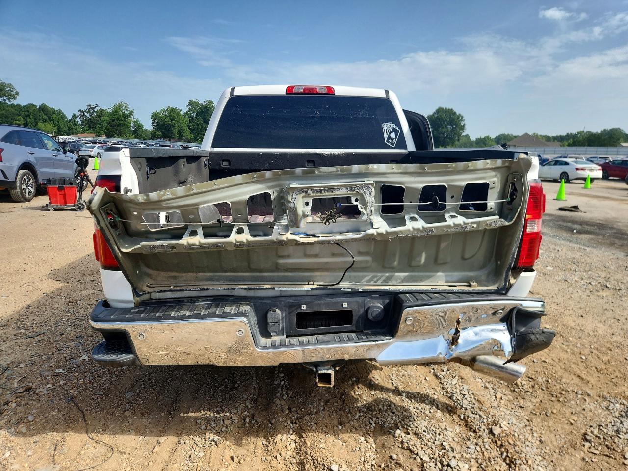 2015 Gmc Sierra K1500 Slt White vin: 3GTU2VEC3FG471916