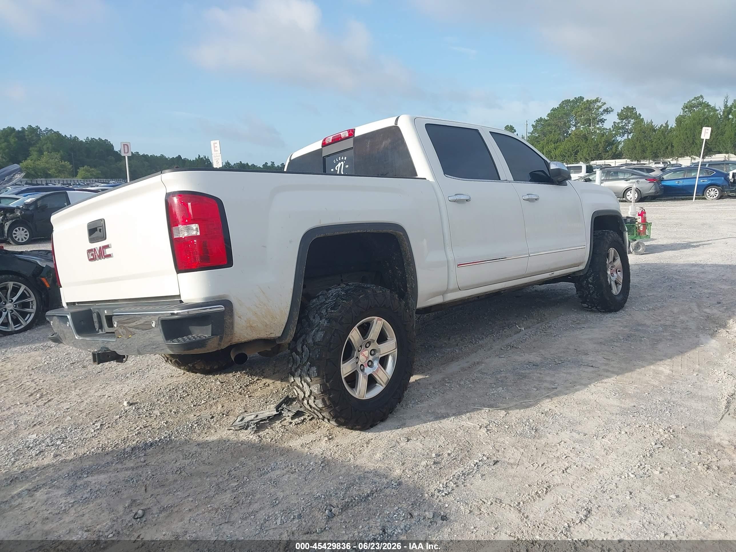 2015 Gmc Sierra 1500 Slt White vin: 3GTU2VEC4FG346388