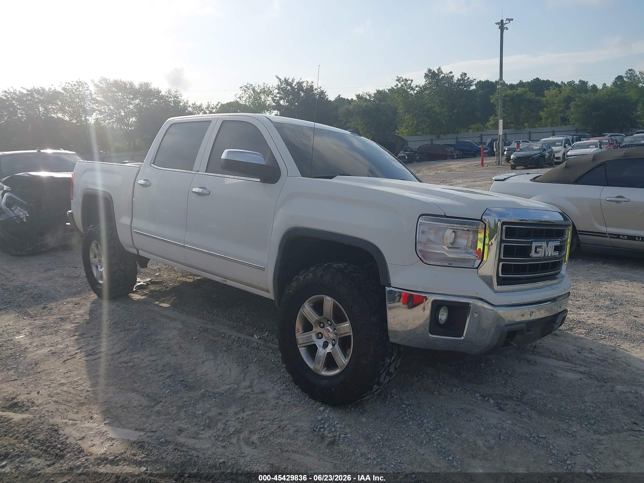 2015 Gmc Sierra 1500 Slt White vin: 3GTU2VEC4FG346388