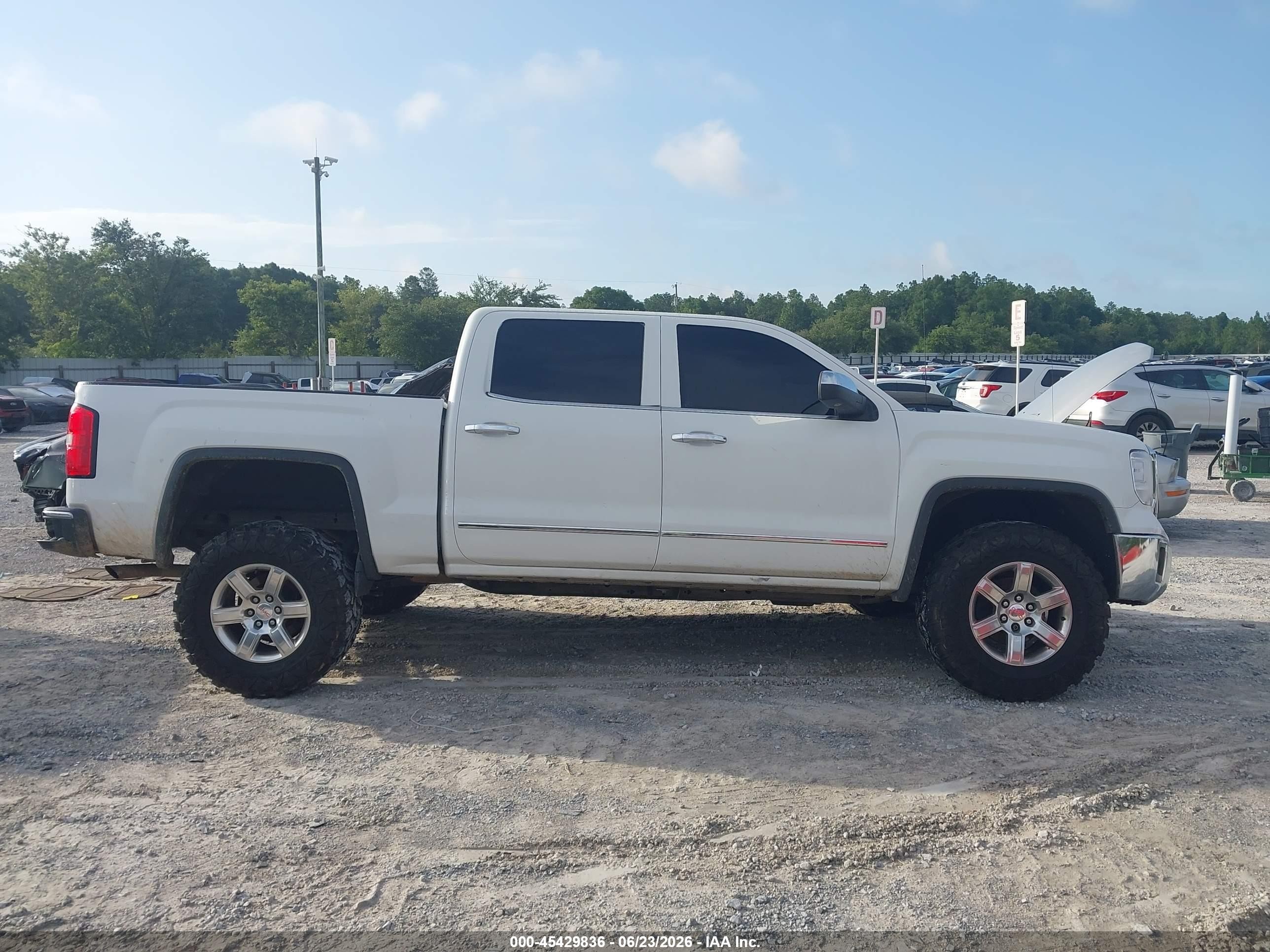 2015 Gmc Sierra 1500 Slt White vin: 3GTU2VEC4FG346388
