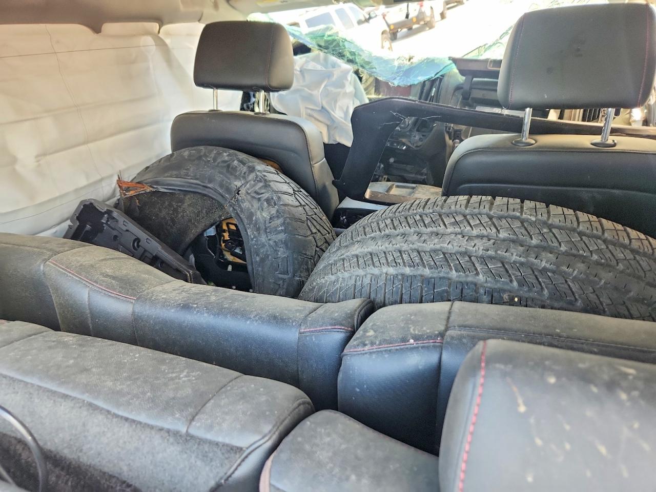 2014 Gmc Sierra K1500 Slt Черный vin: 3GTU2VEC5EG502372