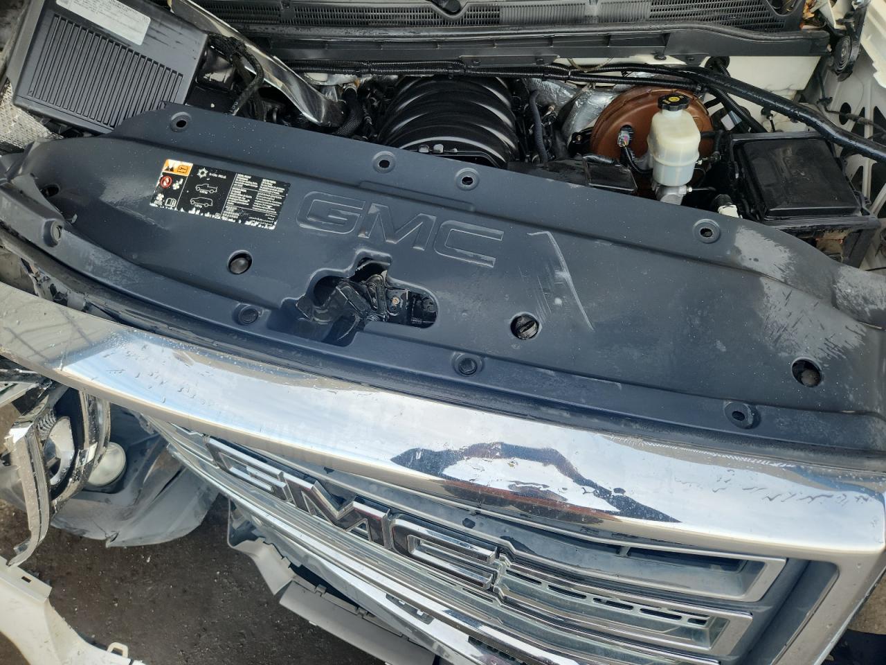 2014 Gmc Sierra K1500 Slt Белый vin: 3GTU2VEC7EG547197 Damage: Grille, Broken, Replacement Required