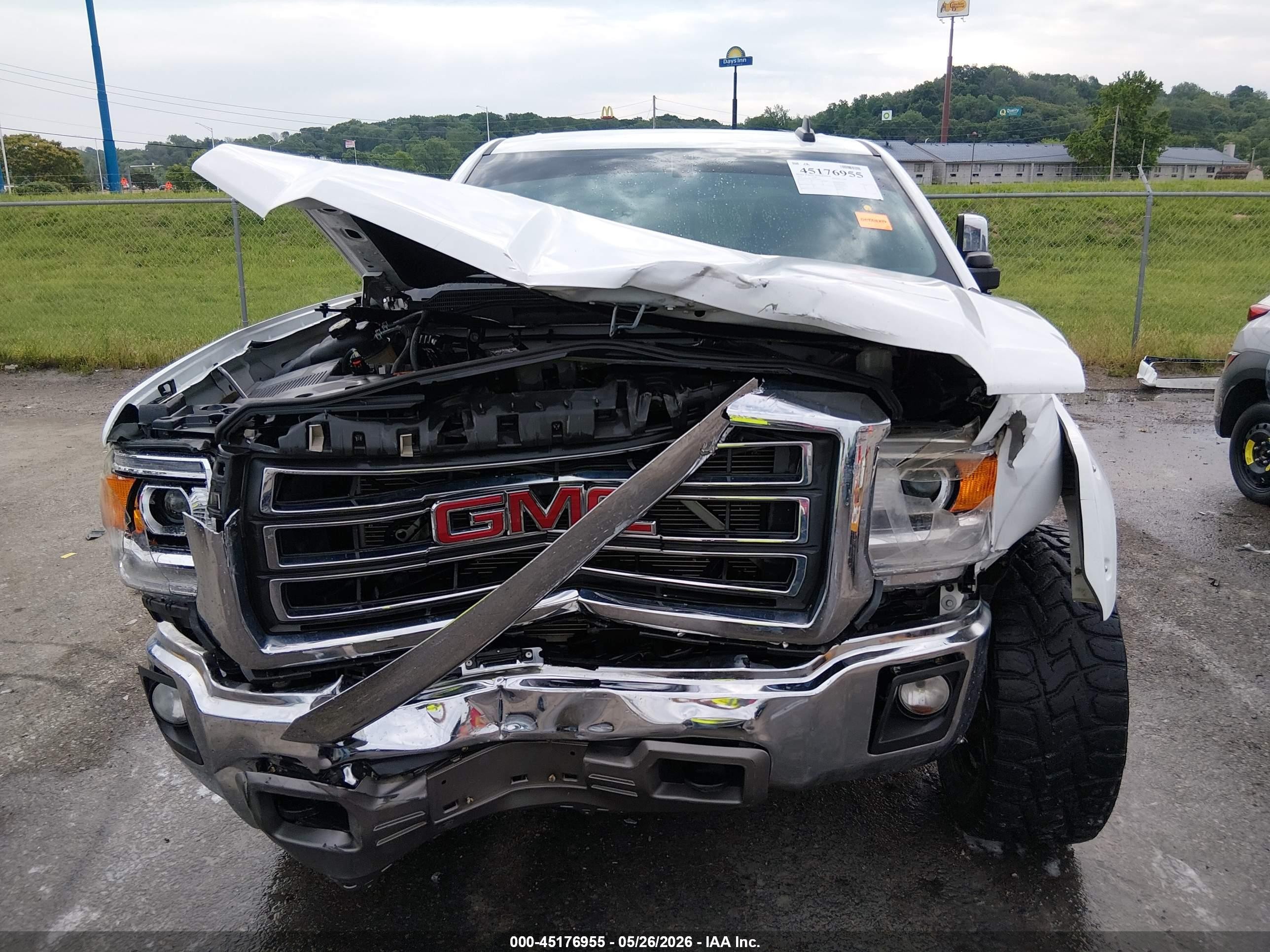 2015 Gmc Sierra 1500 Slt White vin: 3GTU2VEC9FG138121