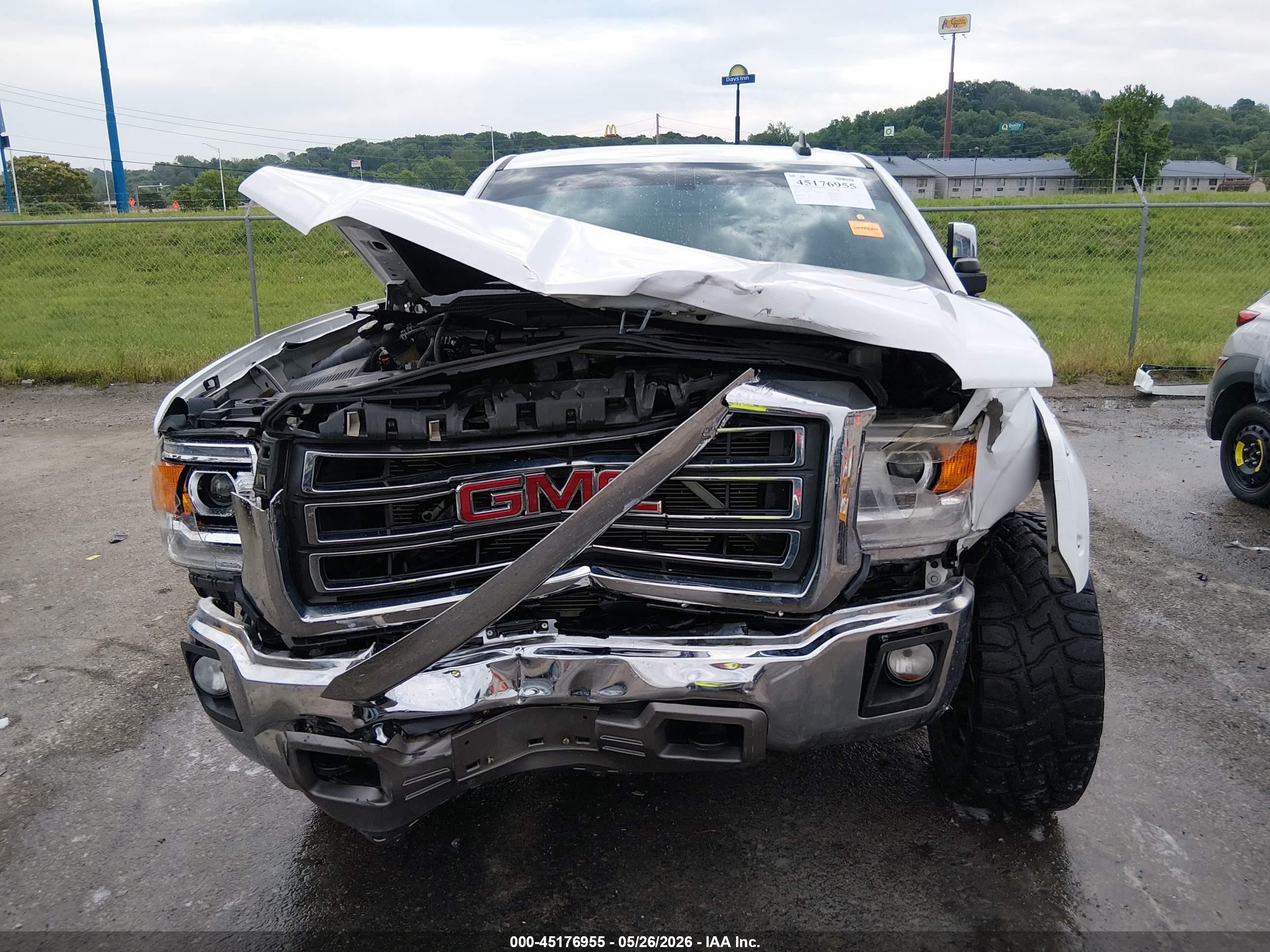 2015 Gmc Sierra 1500 Slt White vin: 3GTU2VEC9FG138121