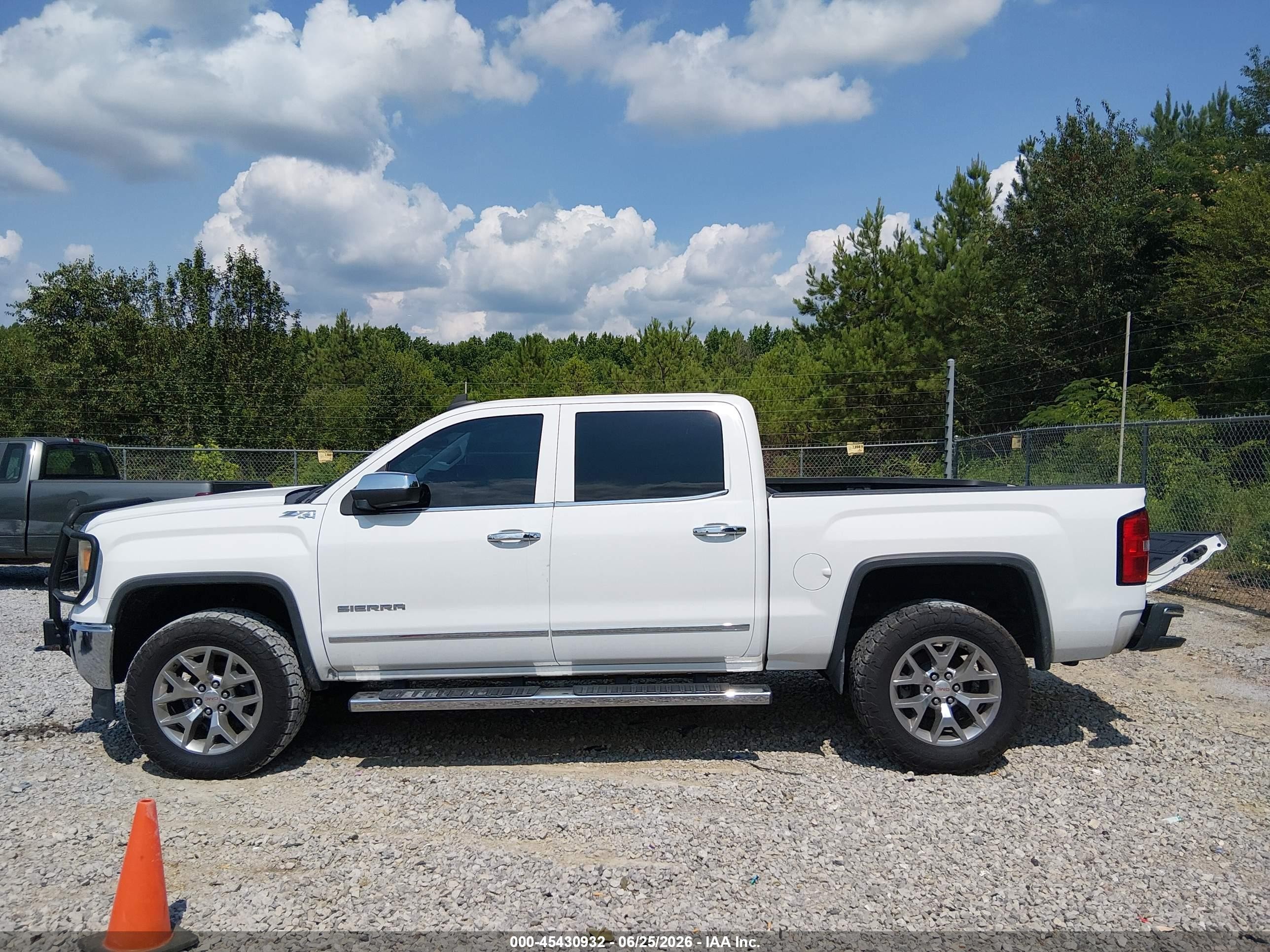 2015 Gmc Sierra 1500 Slt White vin: 3GTU2VEC9FG290867