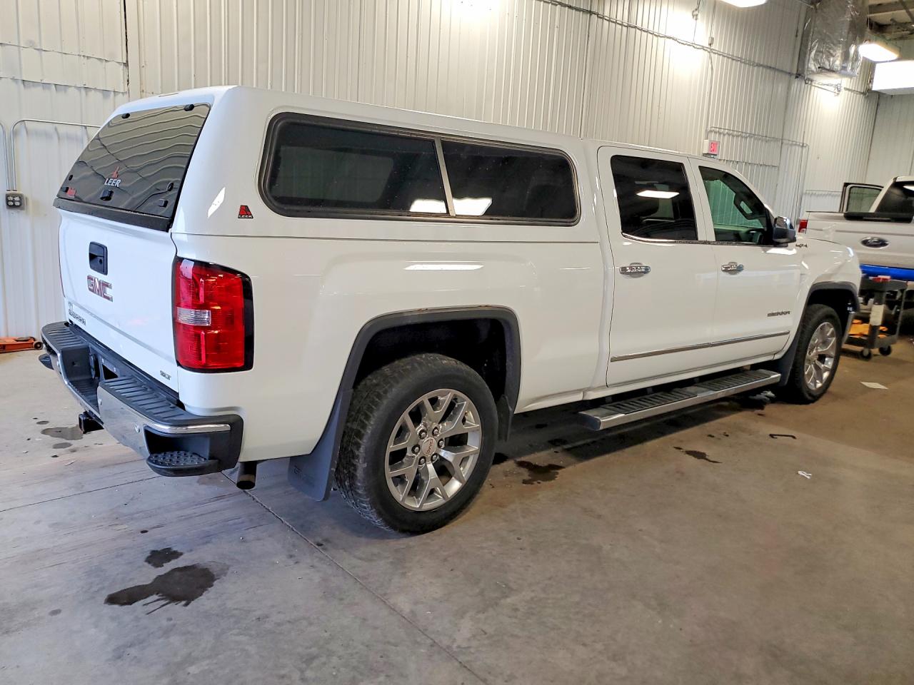 2015 Gmc Sierra K1500 Slt White vin: 3GTU2VEC9FG438337