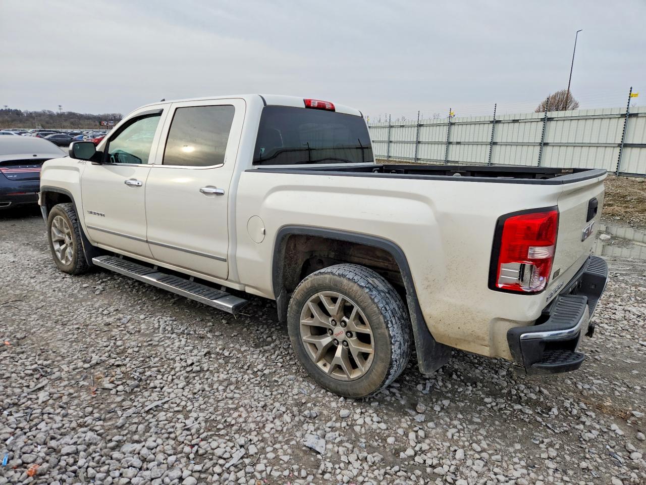 2015 Gmc Sierra K1500 Slt White vin: 3GTU2VECXFG292921