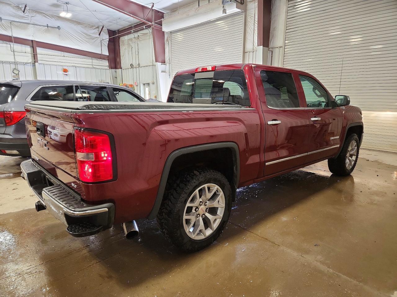 2015 Gmc Sierra K1500 Slt Red vin: 3GTU2VECXFG391707