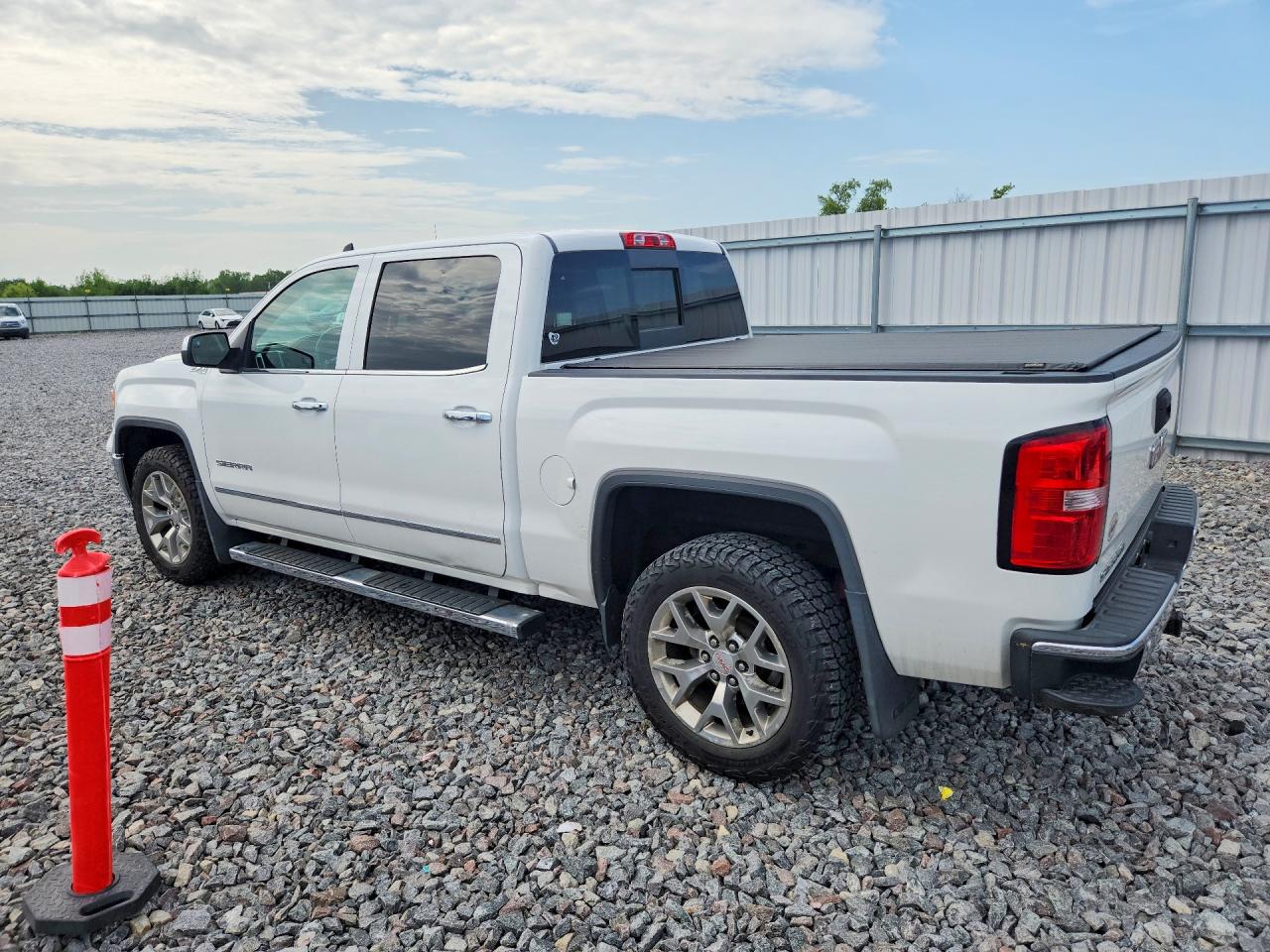 2015 Gmc Sierra K1500 Slt White vin: 3GTU2VECXFG465904