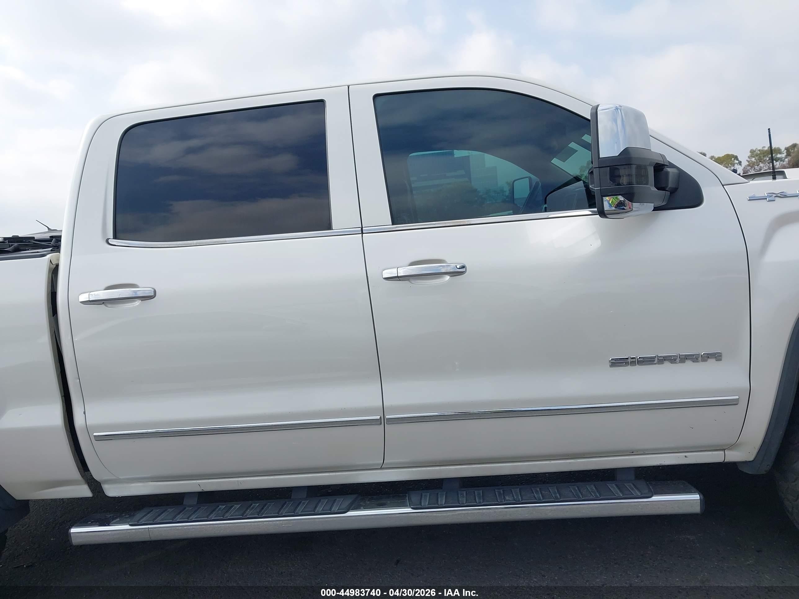 2015 Gmc Sierra 1500 Slt White vin: 3GTU2VEJ2FG420891