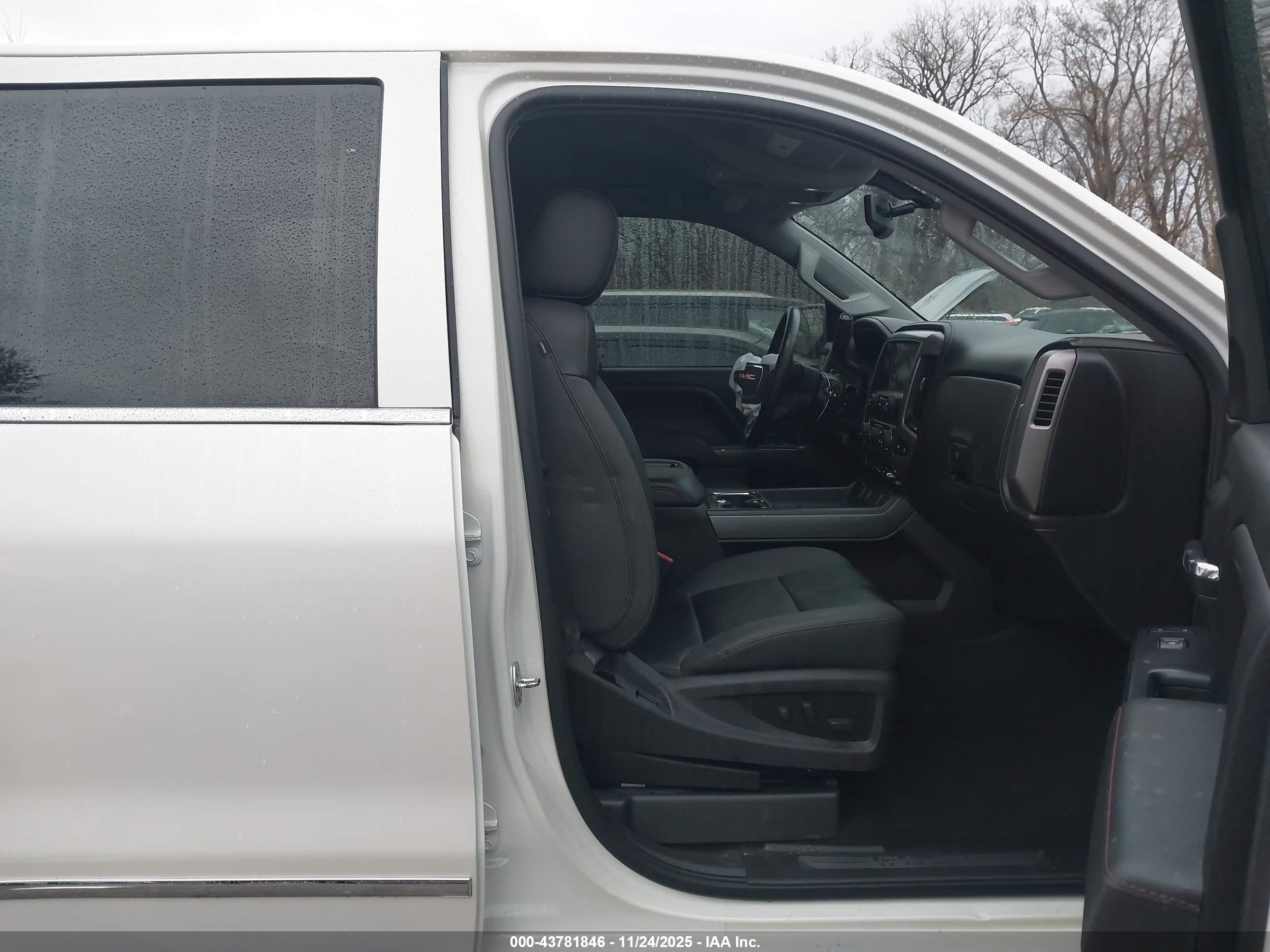 2015 Gmc Sierra 1500 Slt White vin: 3GTU2VEJ4FG405888